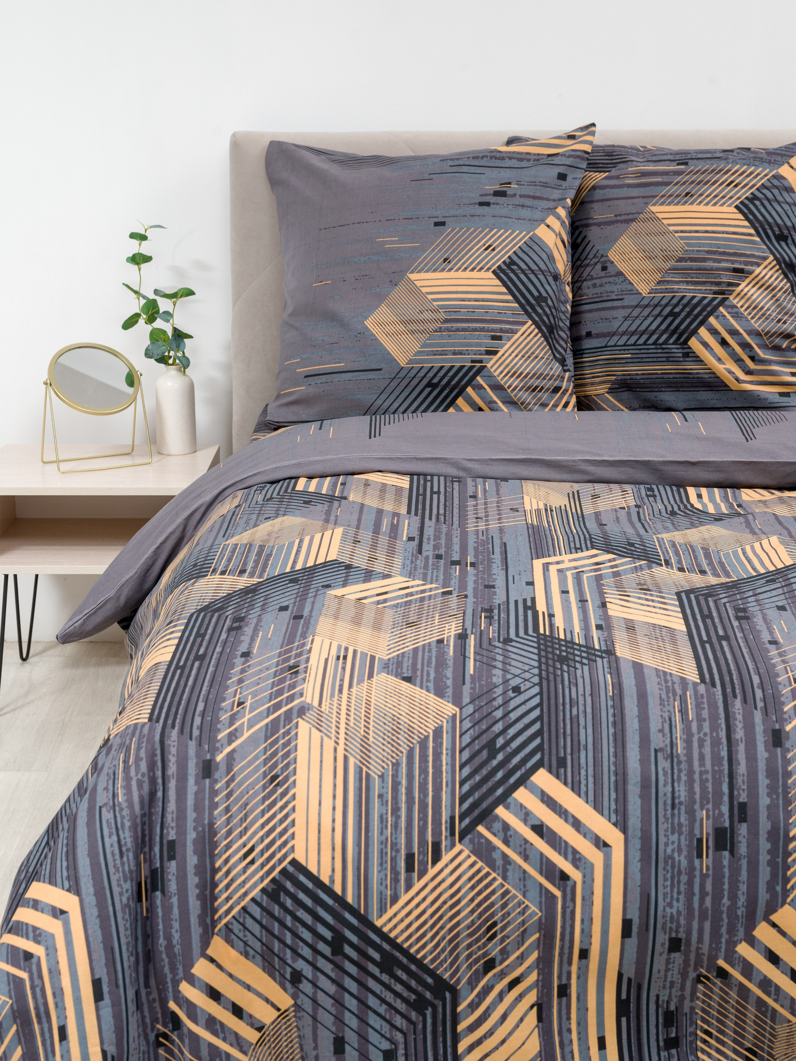 Съемка в студии «Изюм». Фотограф для маркетплейсов в г. Иваново Клещенок Юлия