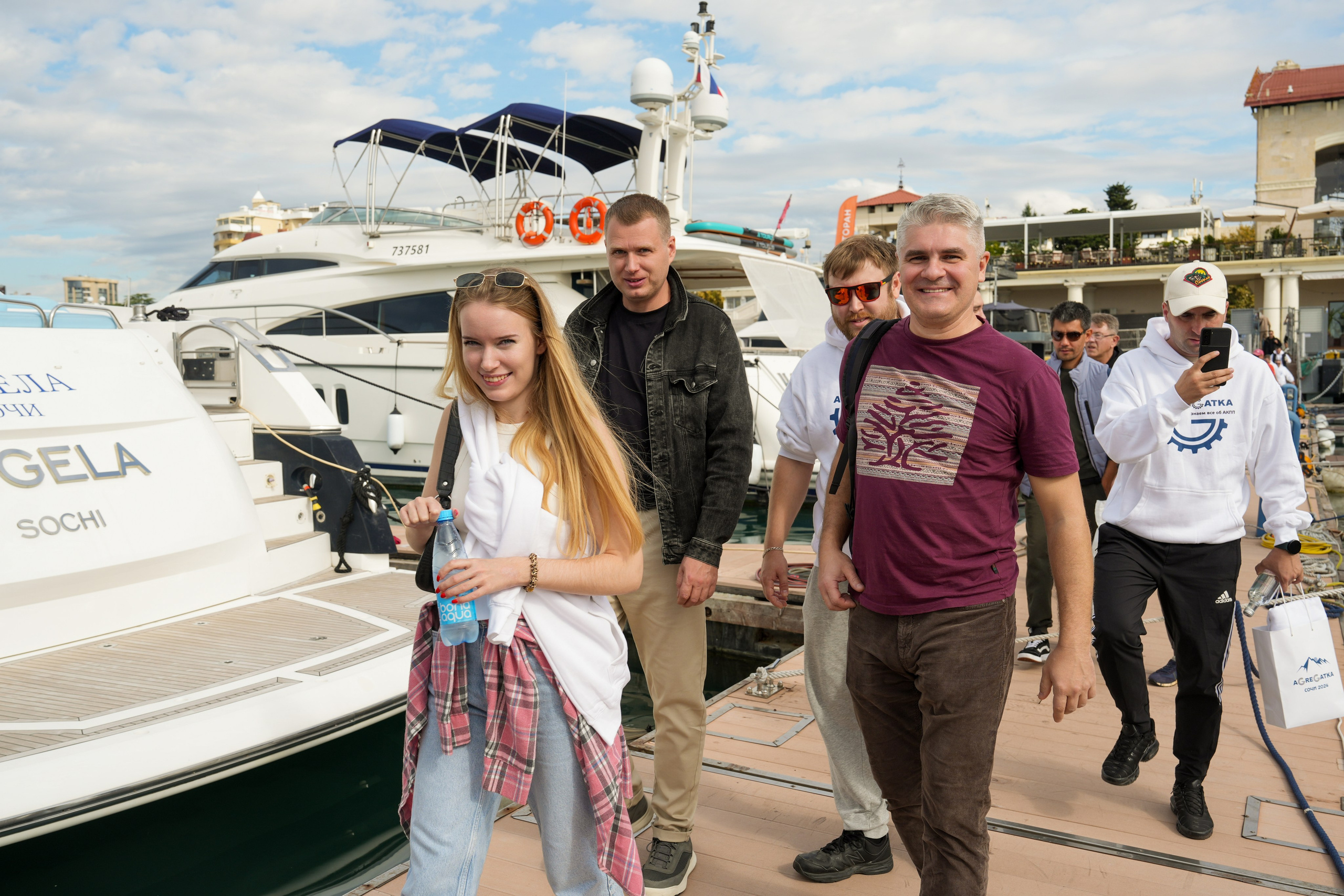 Яхтенная регата для компании Агрегатка. Репортажный фотограф в Красной Поляне и Сочи Павлюченко Екатерина