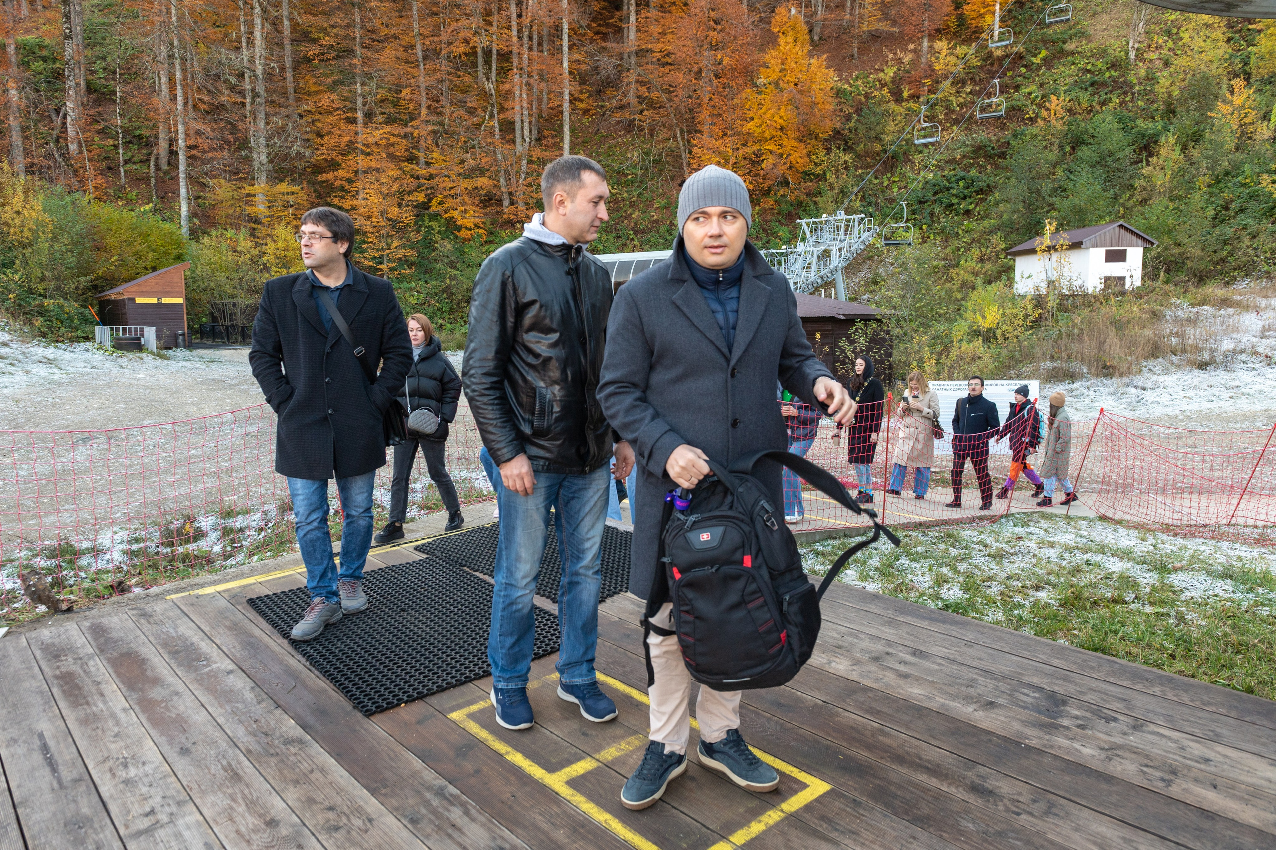 Mice мероприятие — прогулка на водопад Поликаря на курорте Красная Поляна. Репортажный фотограф в Красной Поляне и Сочи Павлюченко Екатерина