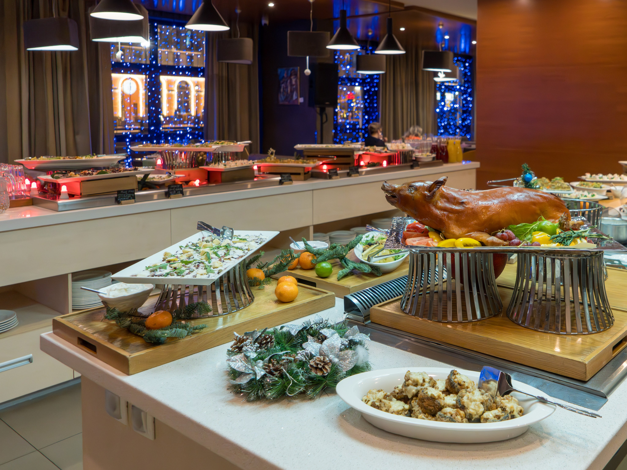 Новый год 2024 в ресторане Эрбелия. Репортажный фотограф в Красной Поляне и Сочи Павлюченко Екатерина