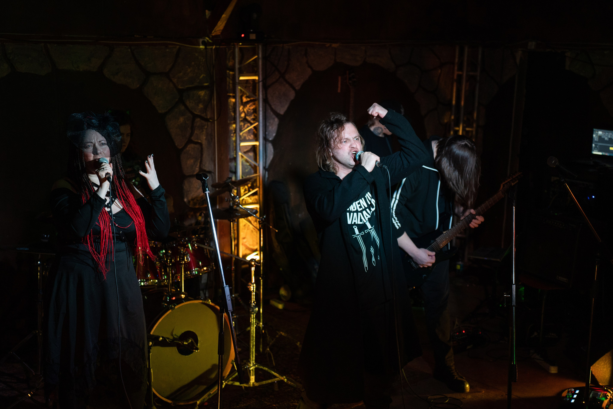 Ночь На Земле|Нора, Псков. Концертный и репортажный фотограф в Санкт-Петербурге Слава Пахомов