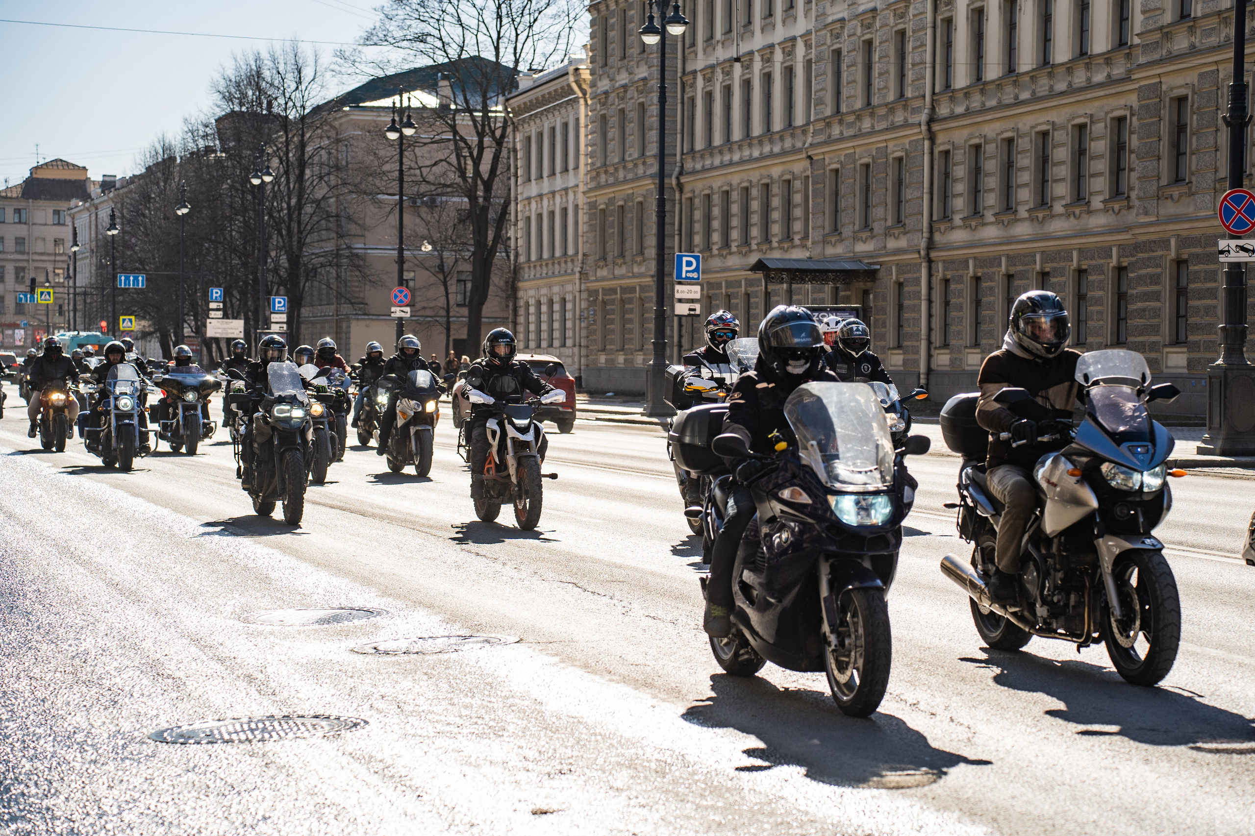 Весенний прохват мотоклуба Normans Riders MC. Концертный и репортажный фотограф в Санкт-Петербурге Слава Пахомов