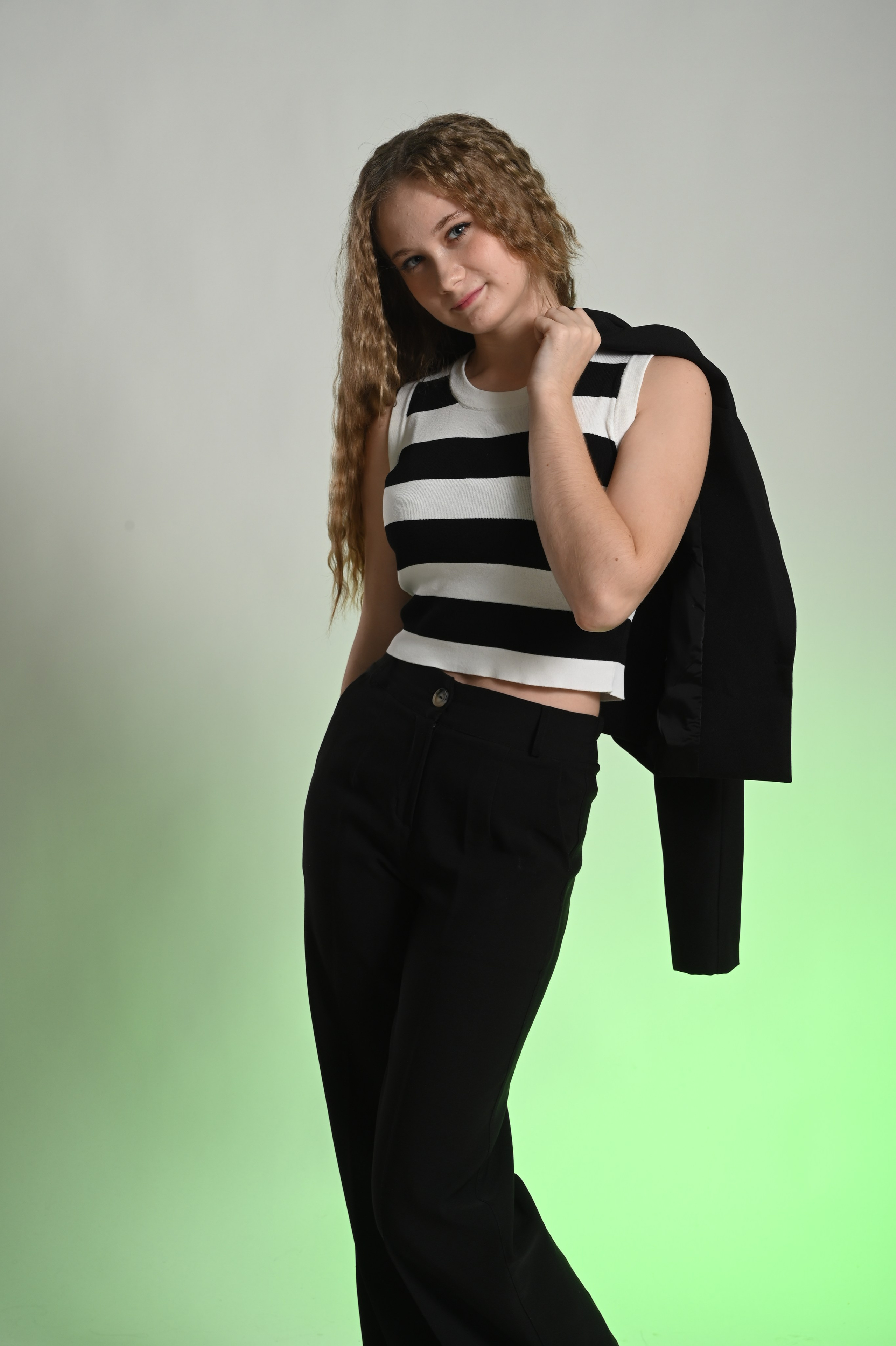 Фотоальбомы, фотокниги, альбомы для учеников старших и выпускных классов в школах в городе Вологда