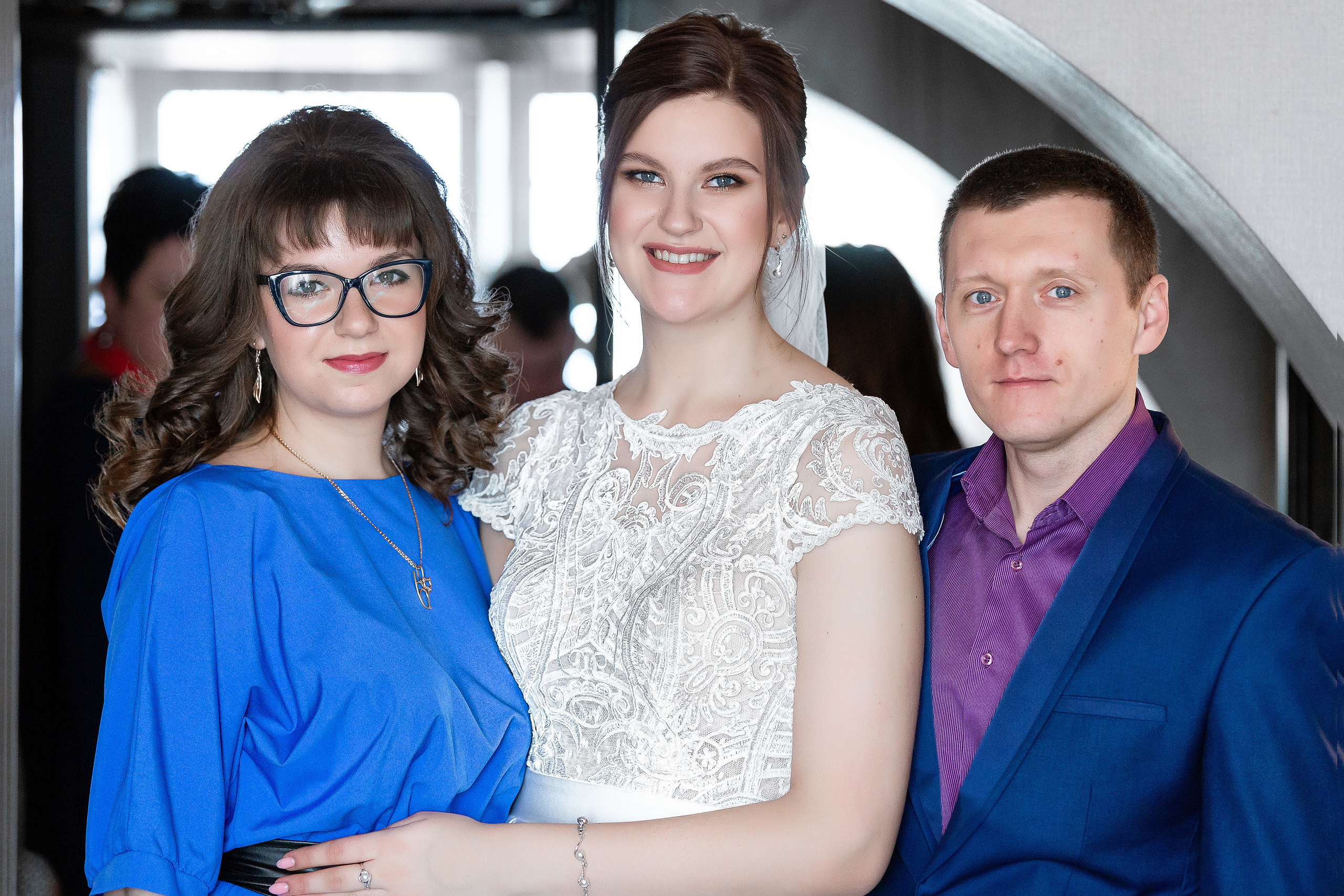 невеста с друзьями