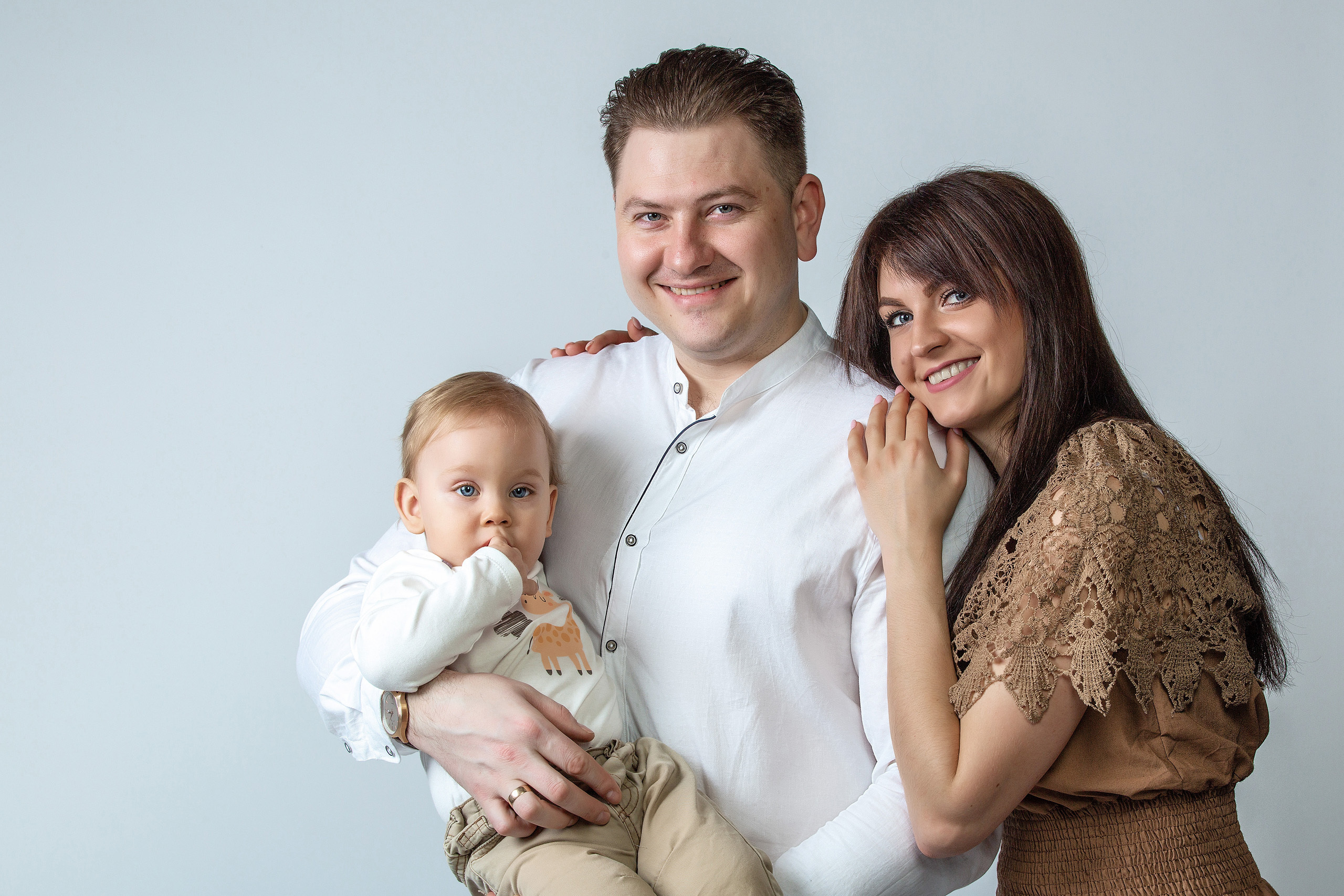 Семейная фотосессия в фотостудии. Свадебный фотограф в Барановичах Вячеслав Шах-Гусейнов, фотошкола