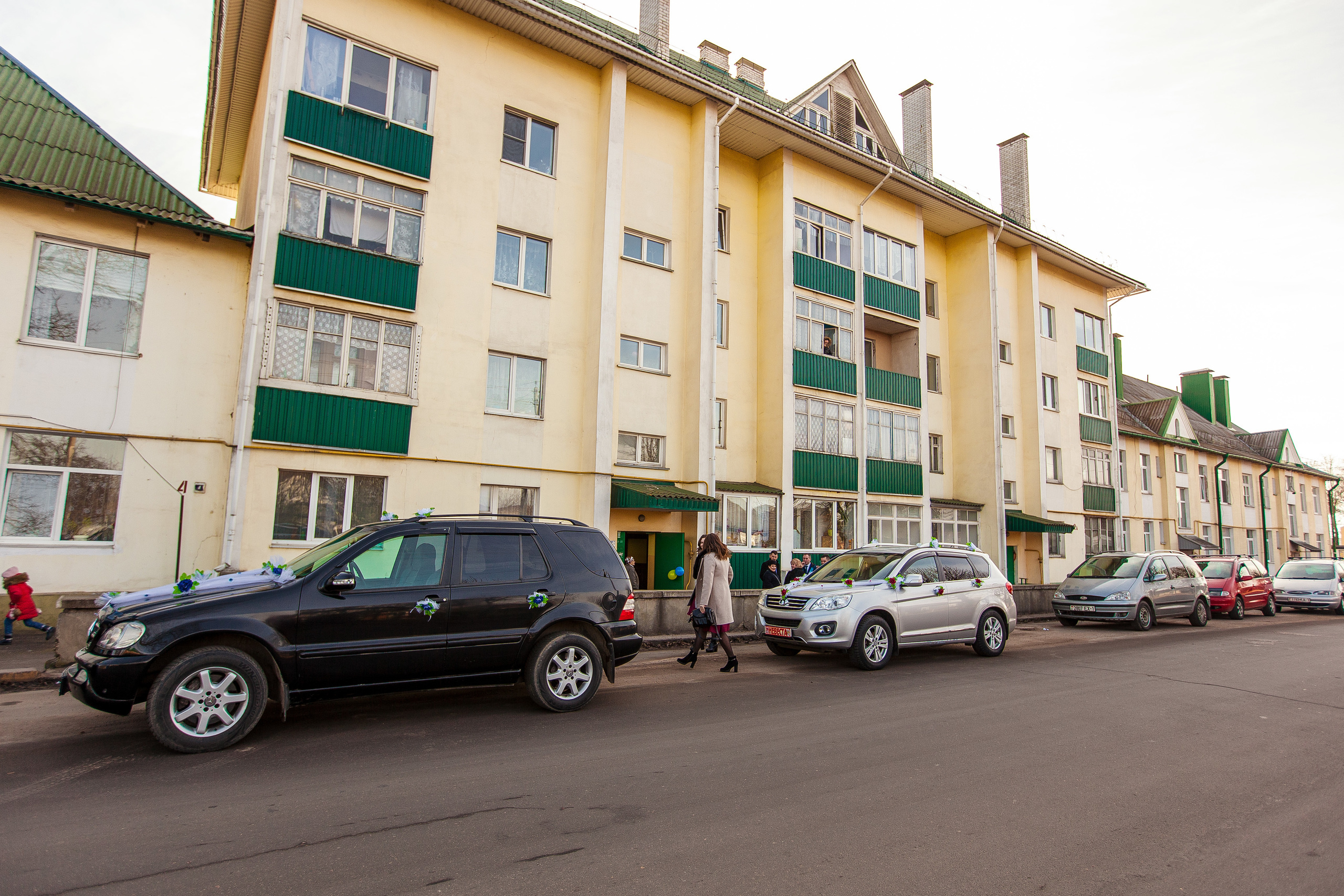 свадебный кортеж