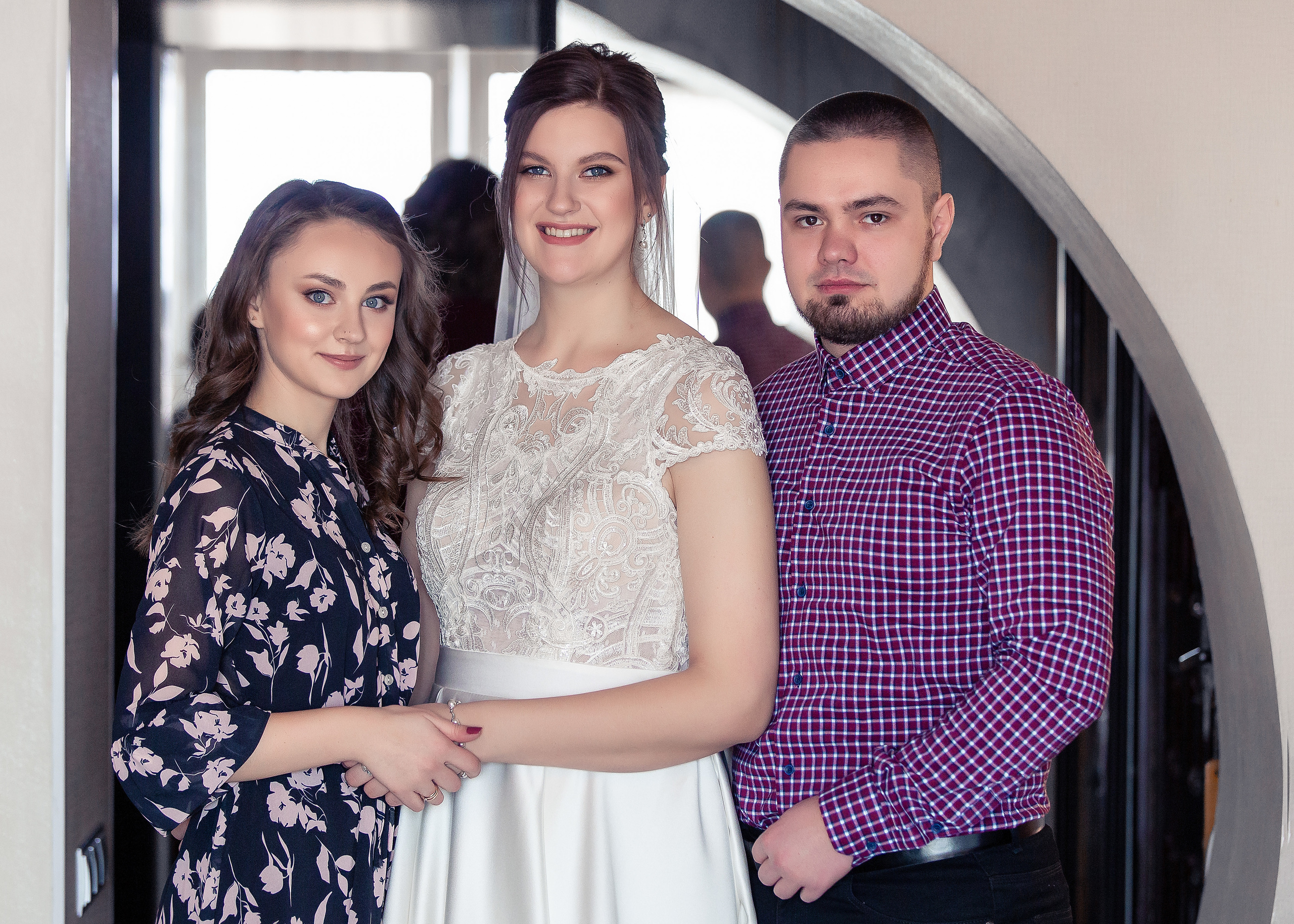 невеста с друзьями