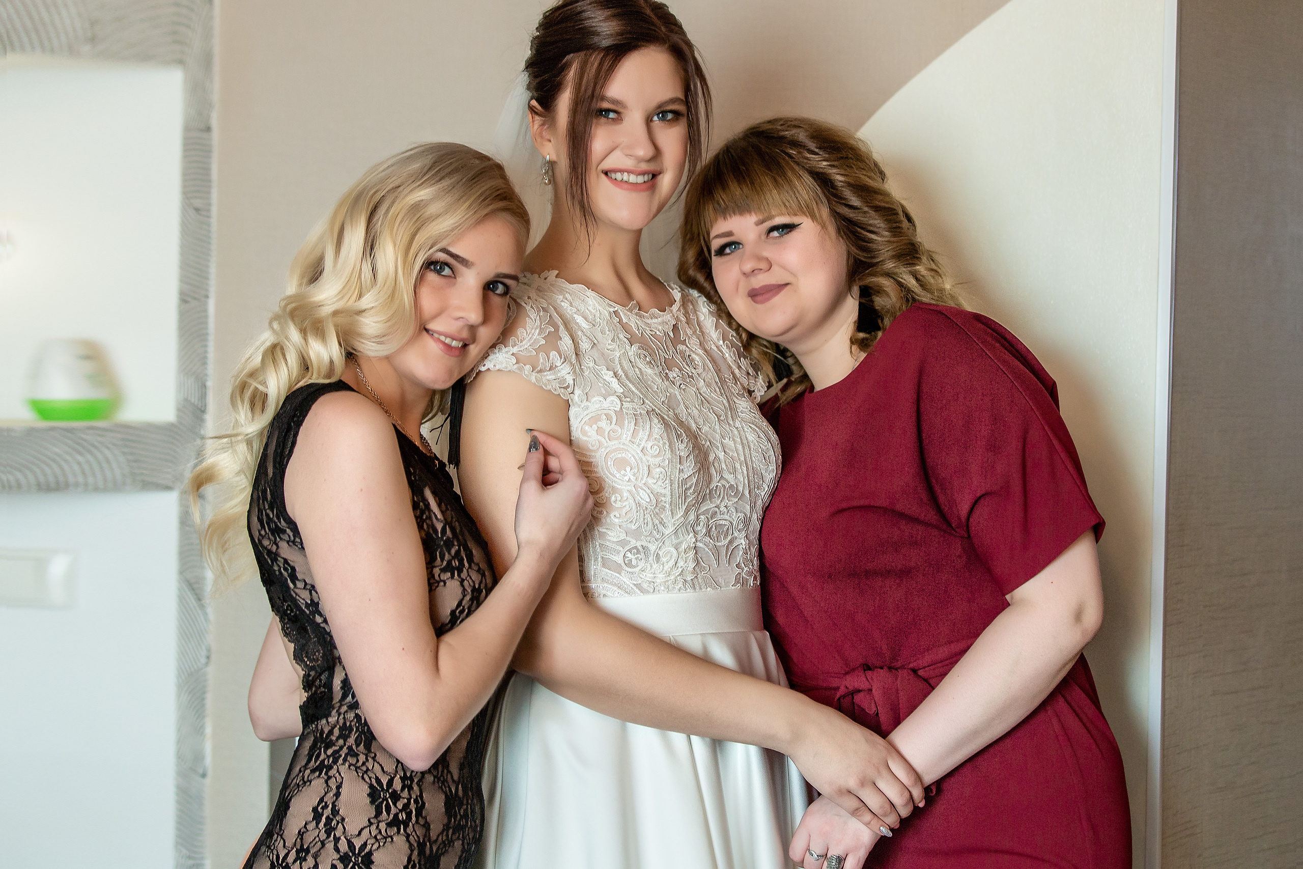 невеста с подружками