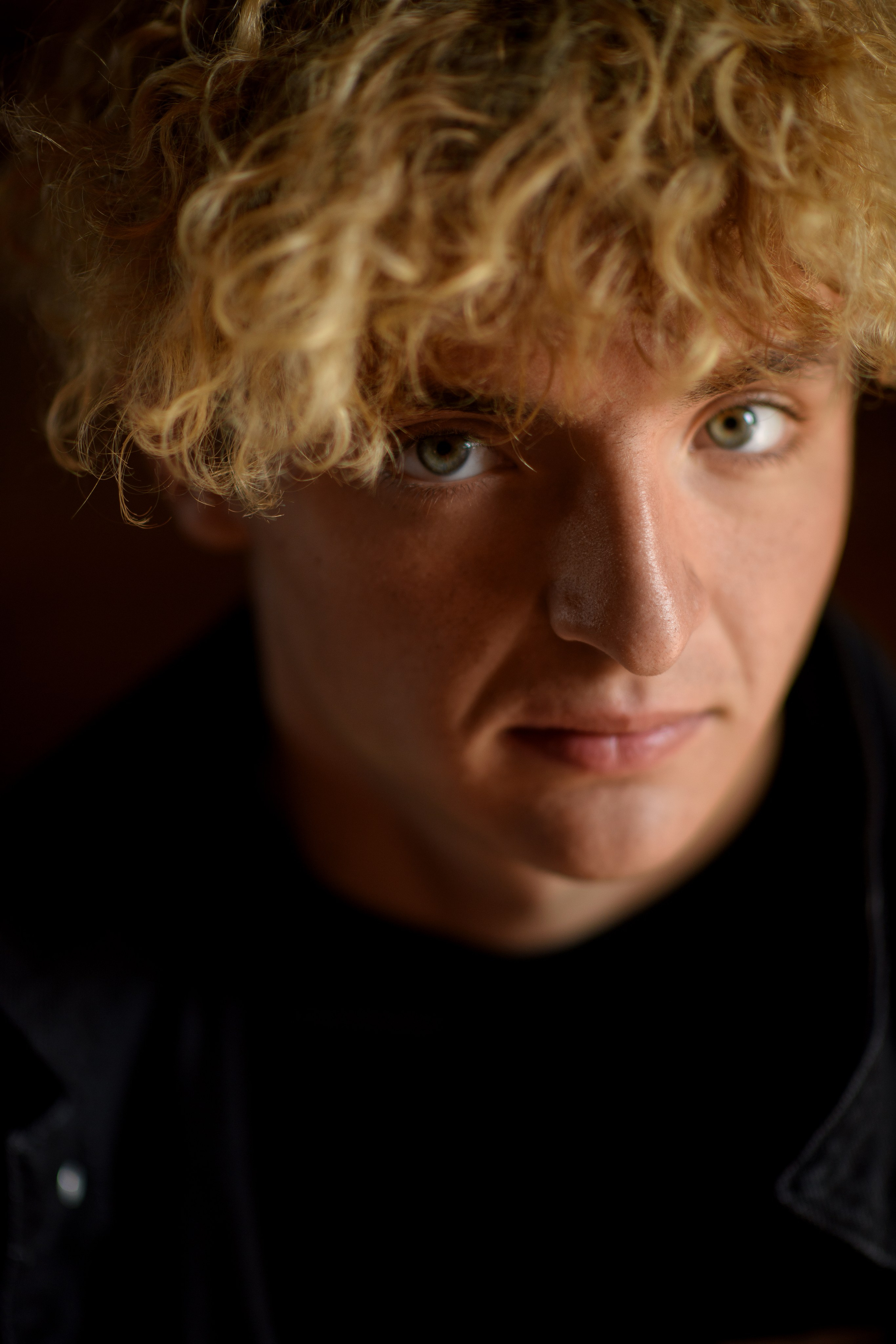 Фотосессия мальчика-подростка в Коломенском. Главная