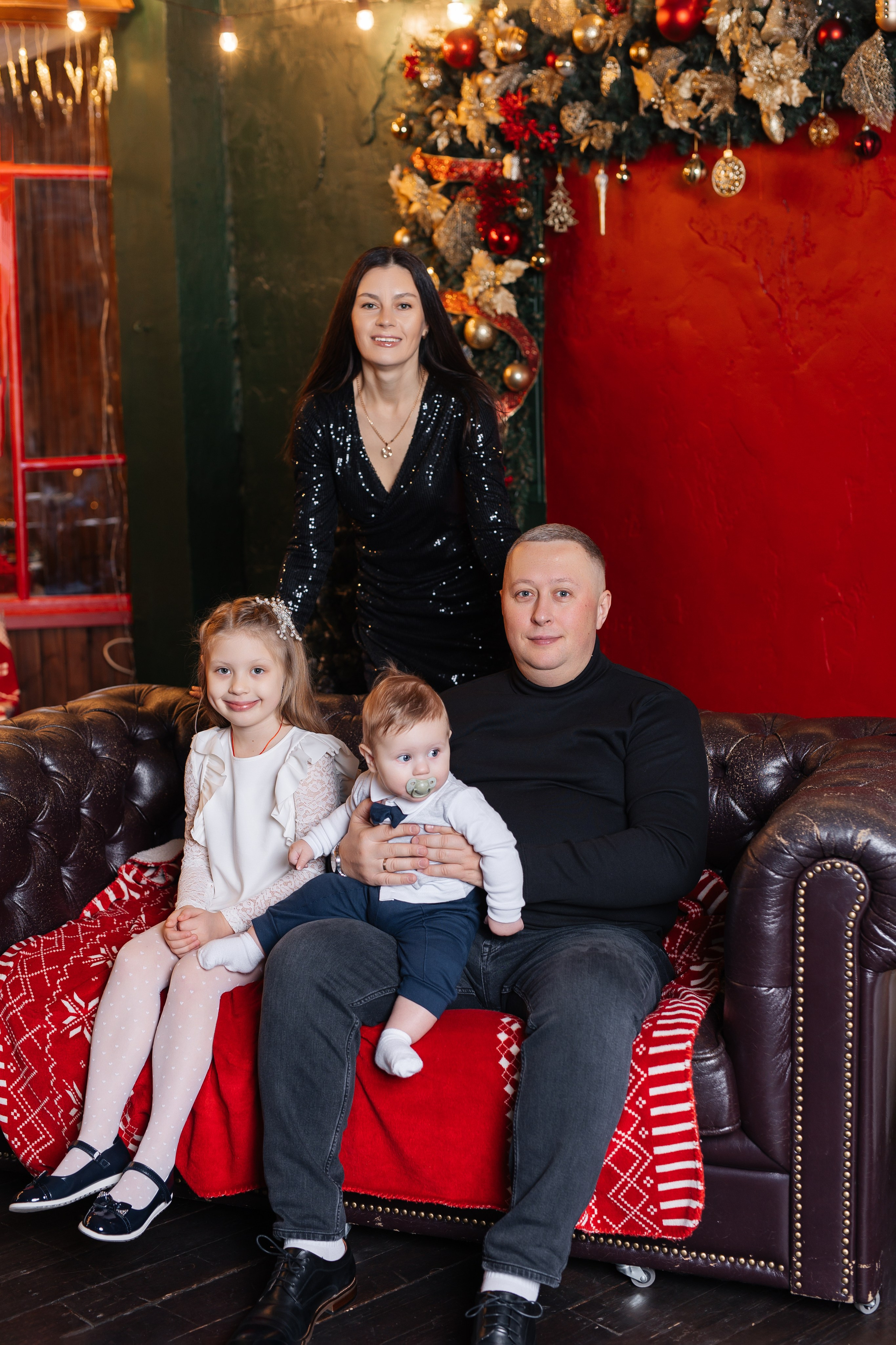 Семейная новогодняя фотосессия