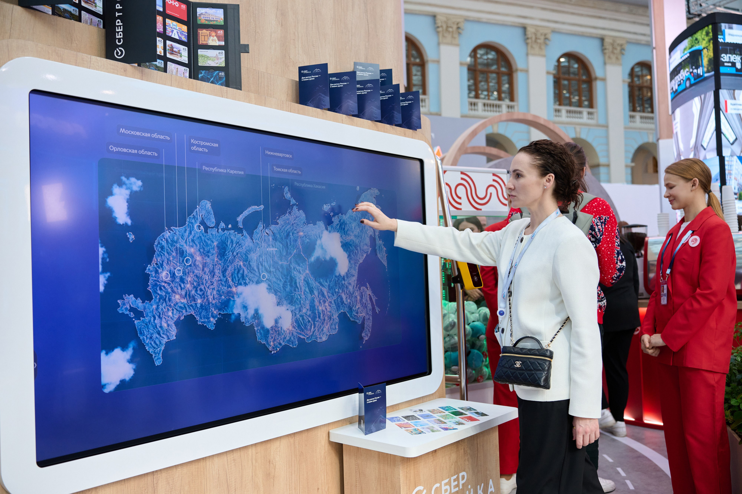 19 Международный форум и выставка Транспорт России. Сергей Богомолов. Свадебный и семейный фотограф