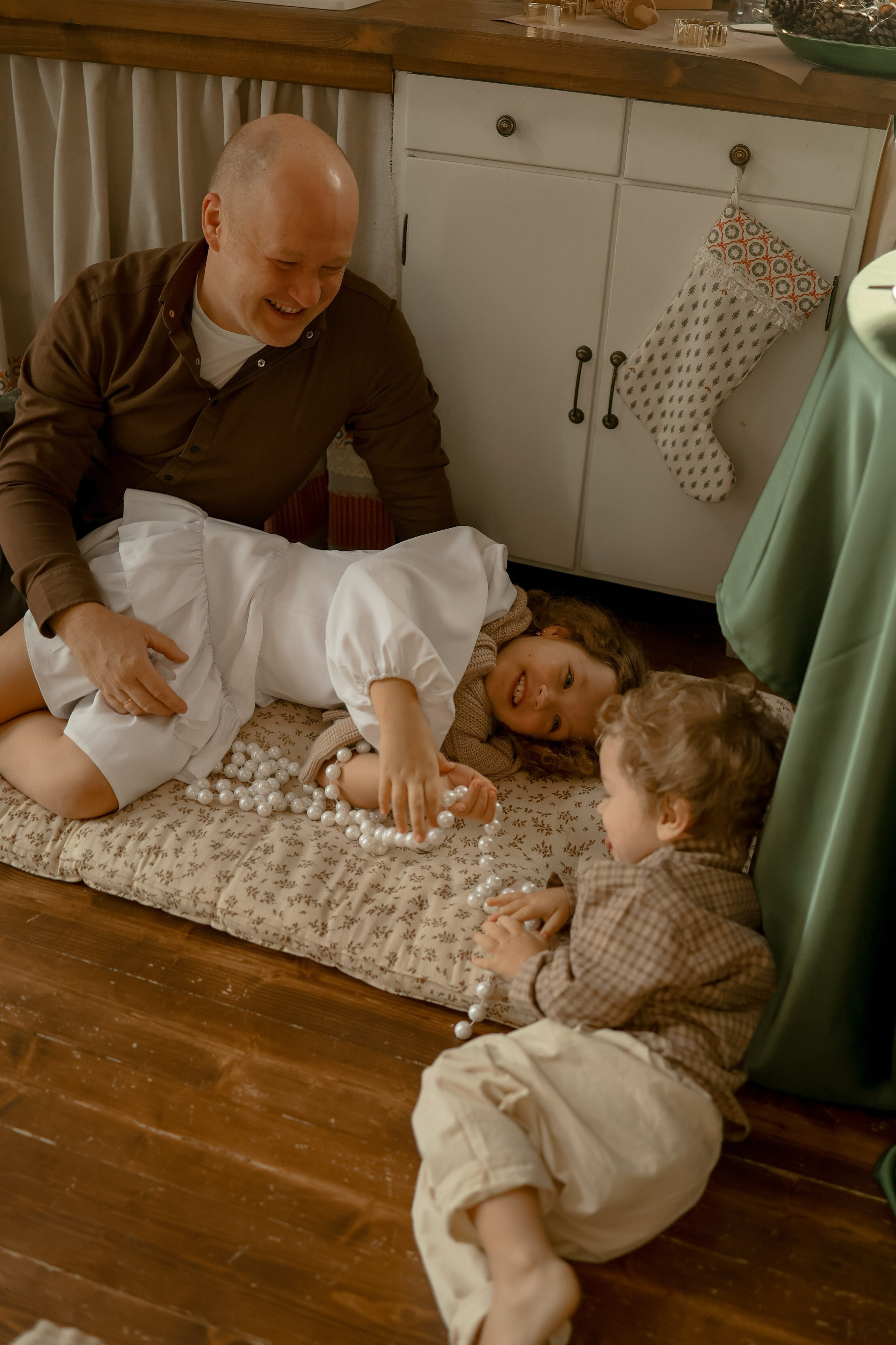 Большая семья. Я Лена — семейный фотограф в стиле Life Style Москва и Подмосковья: Балашиха, Пушкино, Щелково, Домодедово, Дмитров. Я за эмоции и любовь