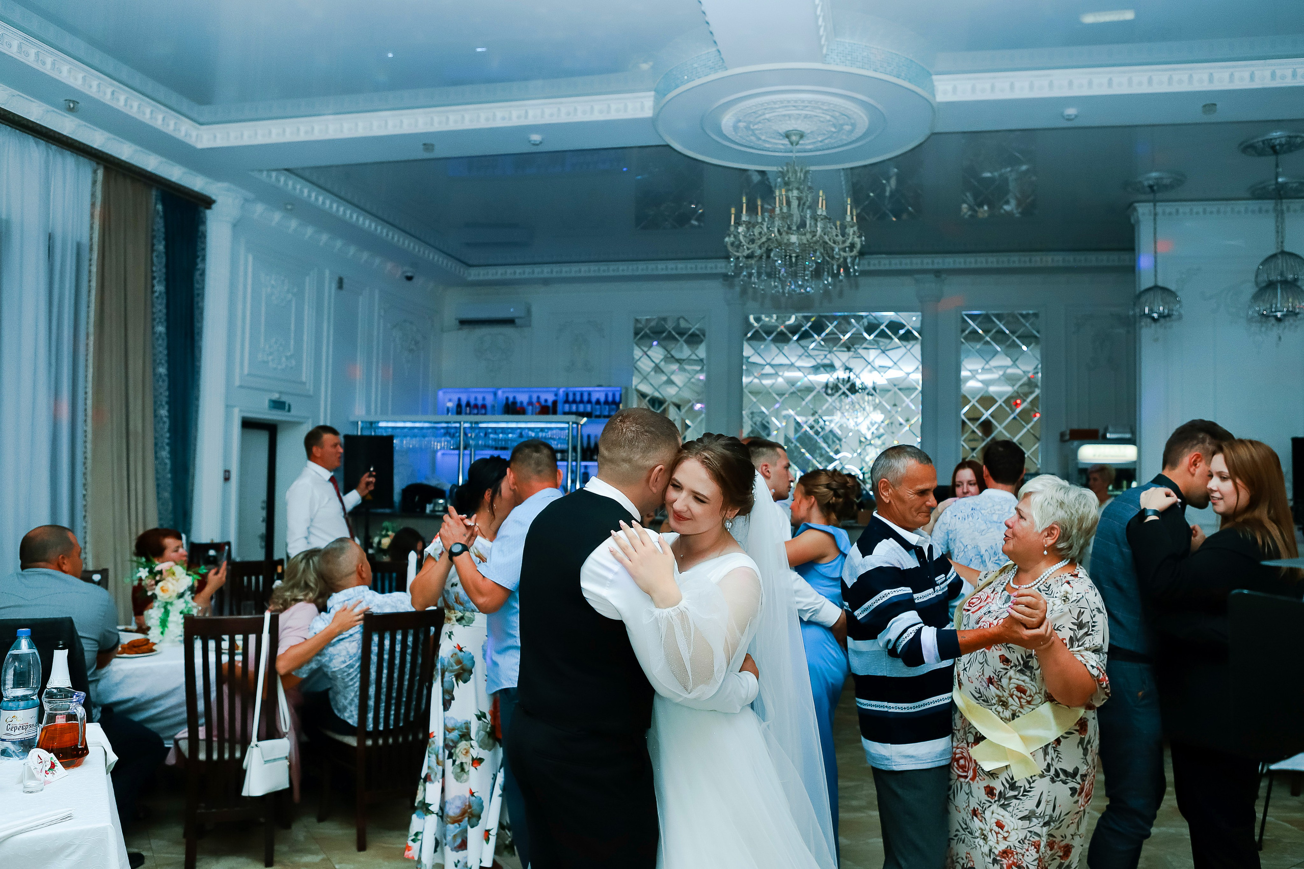 Юлия и Сергей. Свадебный фотограф Евгения Фролова г. Каменск-Шахтинский, Донецк, Ростов