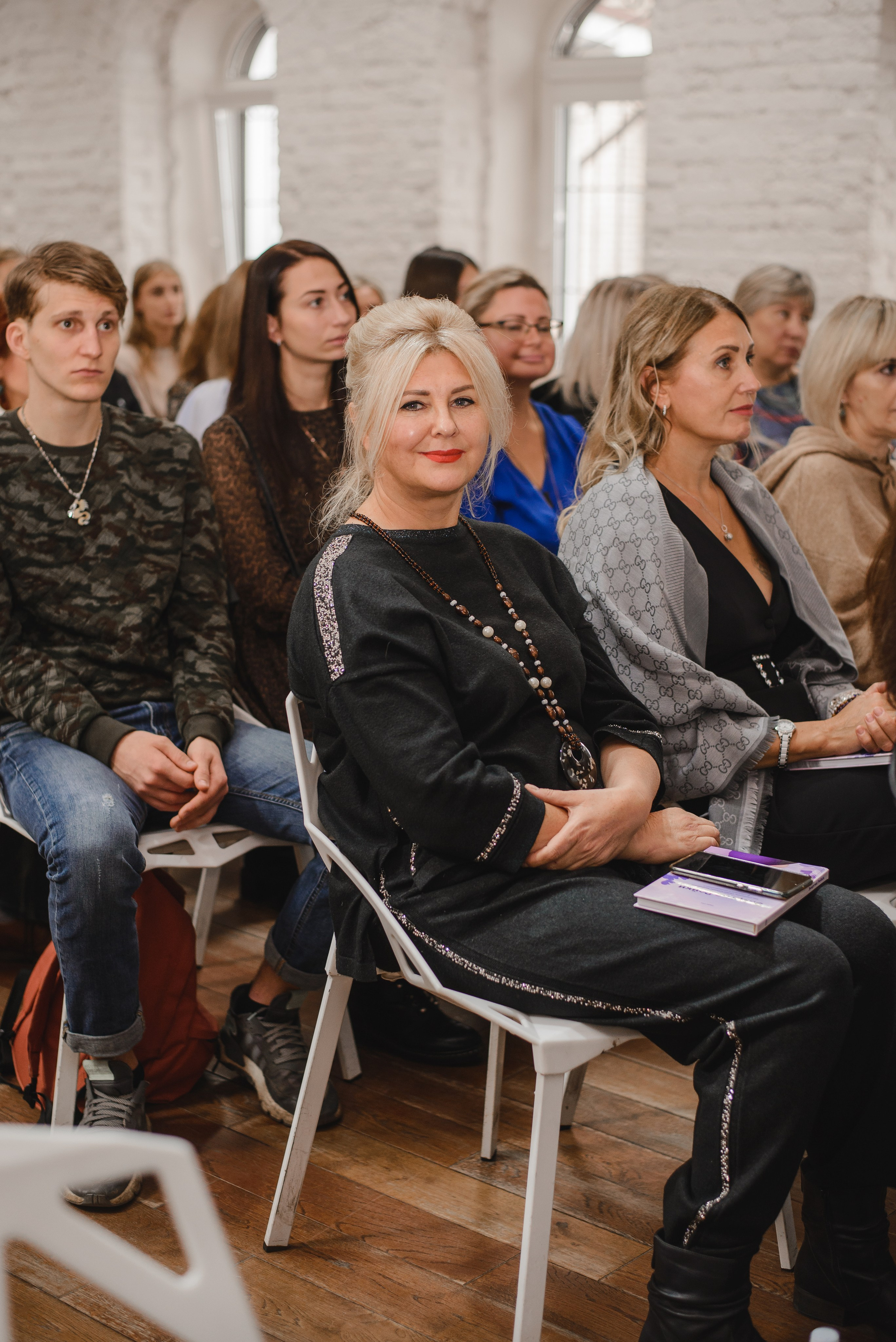 YOU.GURU. Фотограф в Москве Казакова Анна