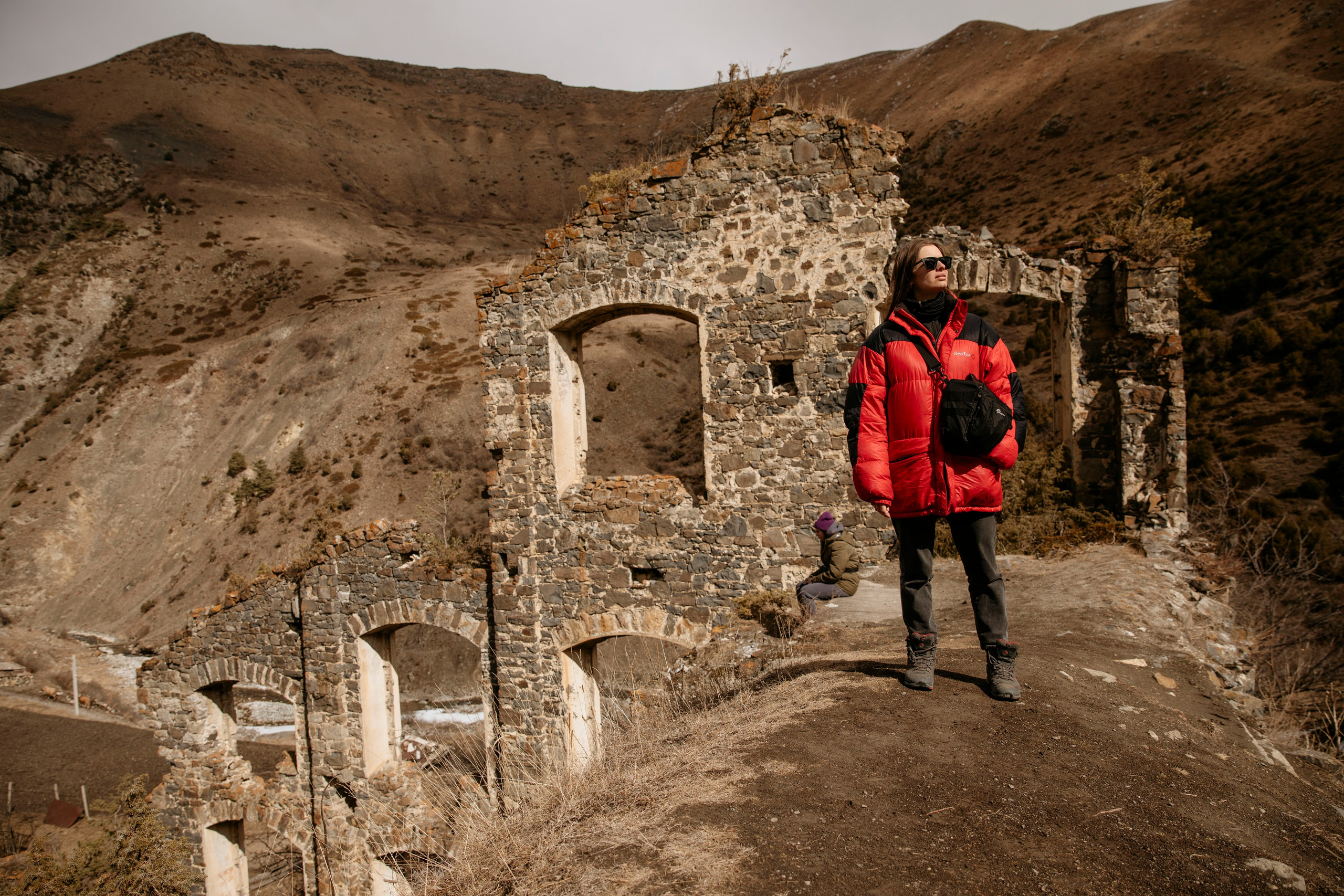 Дигория, Северная Осетия, фотограф в горах, Кавказ, фотосессия весной