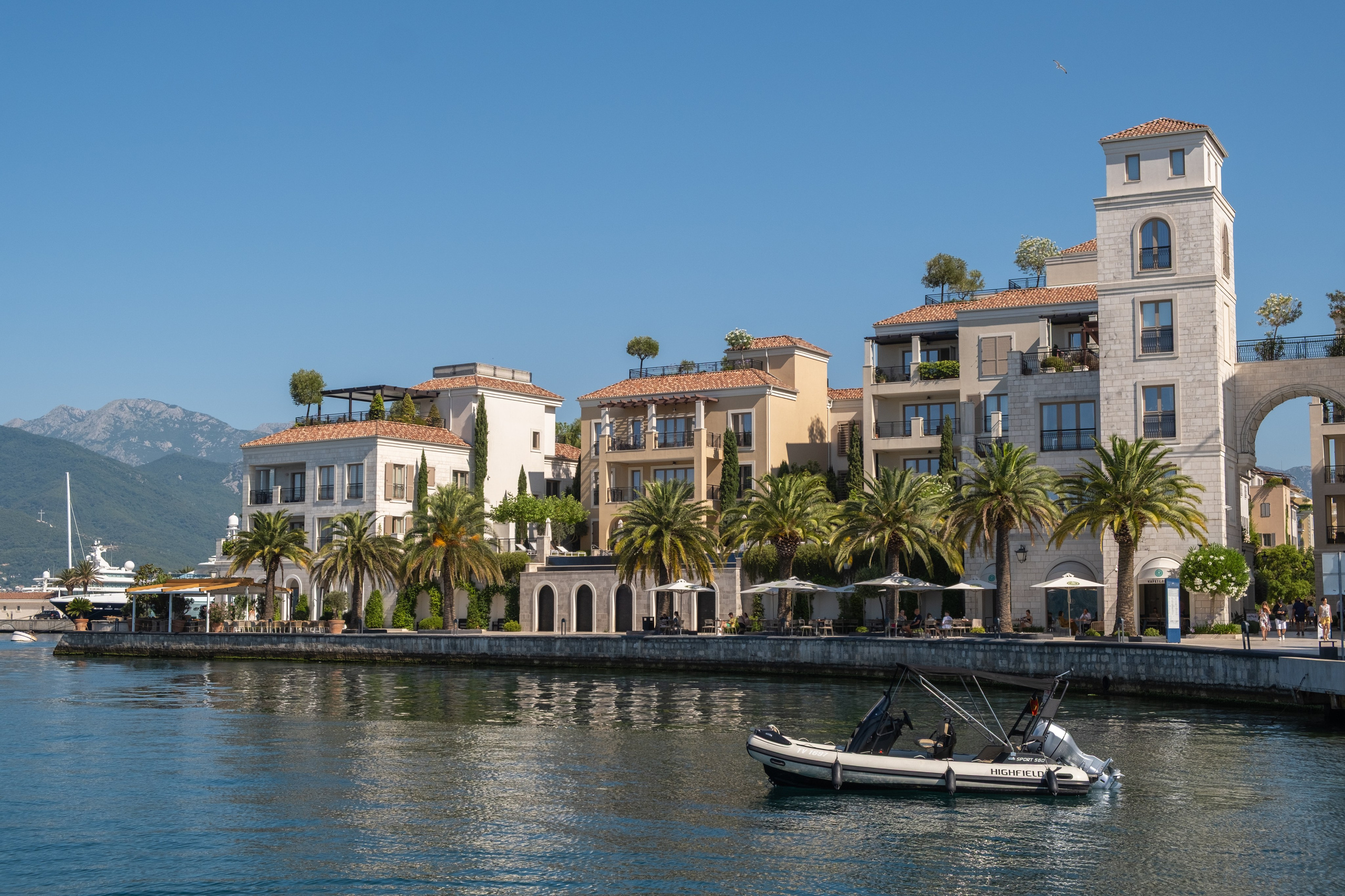 Apartments Tivat, Selyanovo. Family and wedding photographer in Montenegro