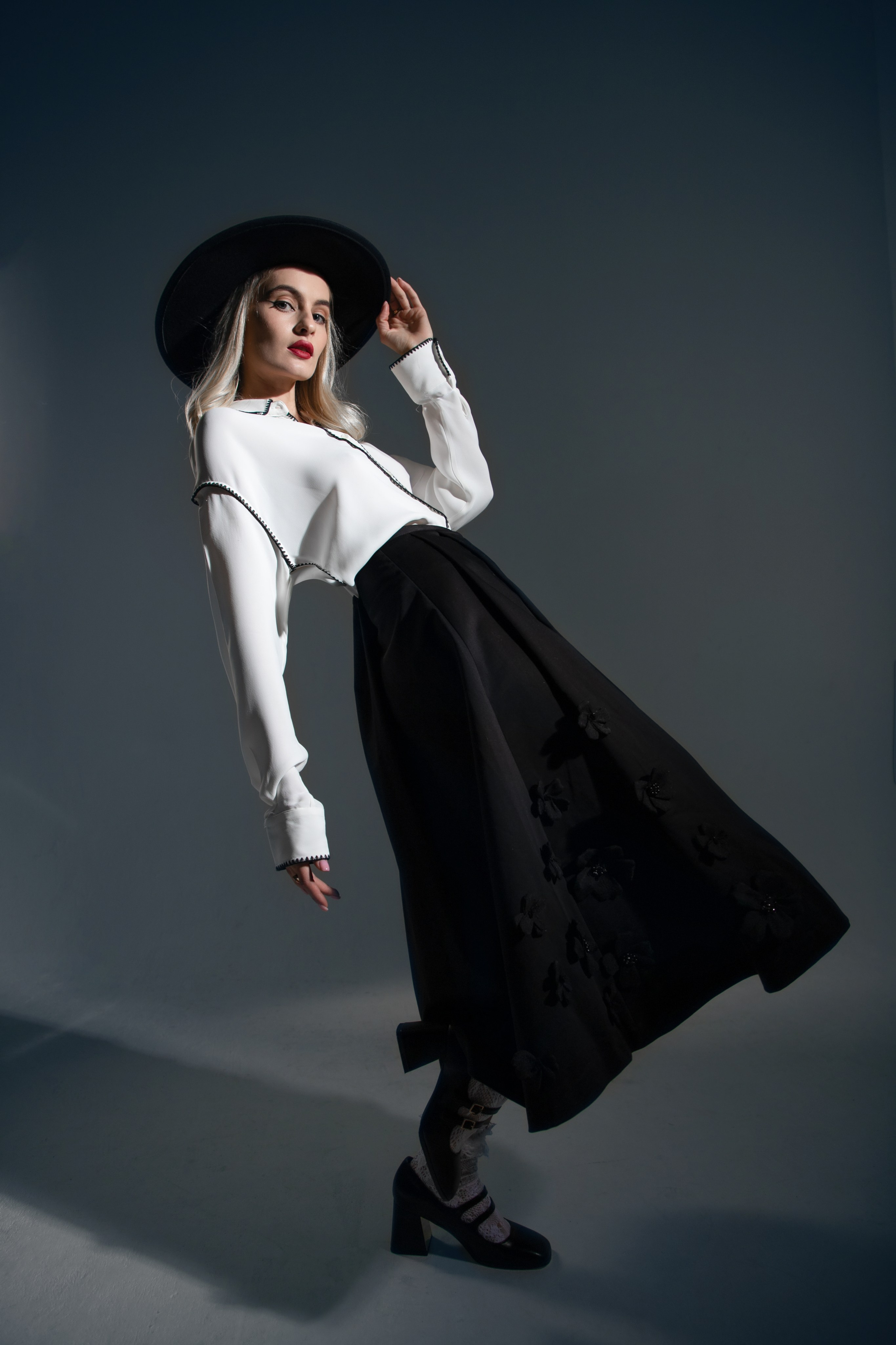 Angelina Nikolaeva. Фотограф Антон Стренковский. Свадебная хроника в Москве