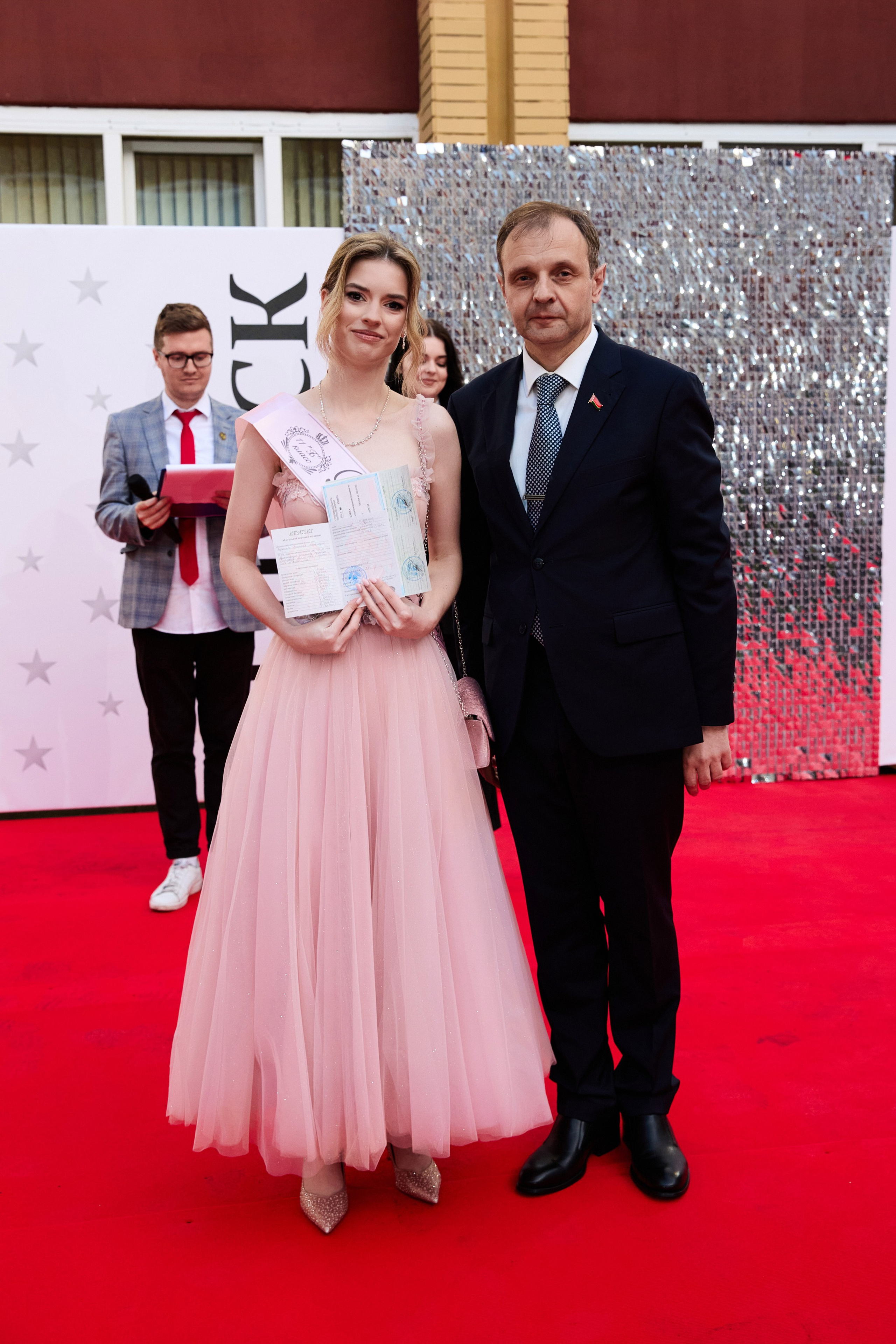 Выпускной 11 класс. Свадебная, репортажная фотосъемка и видеосъемка в Минске. Илья и Юлия Ширмановы. Фотограф | Видеограф | Минск