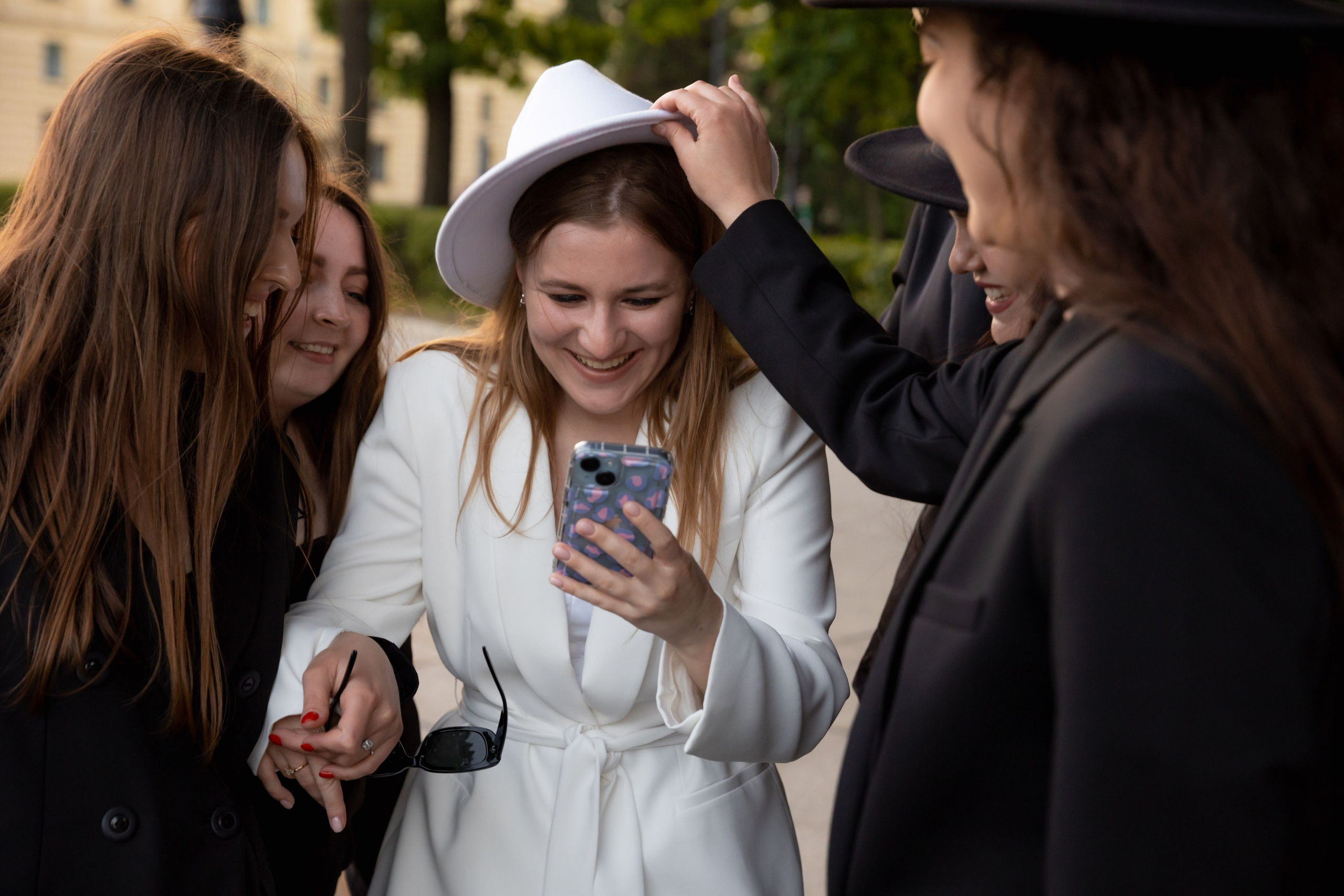 Фотограф на девичник в Санкт-Петербурге. Фотограф на праздник, корпоратив, День Рождения и Юбилей в г. Санкт-Петербурге Алексей Анкушев