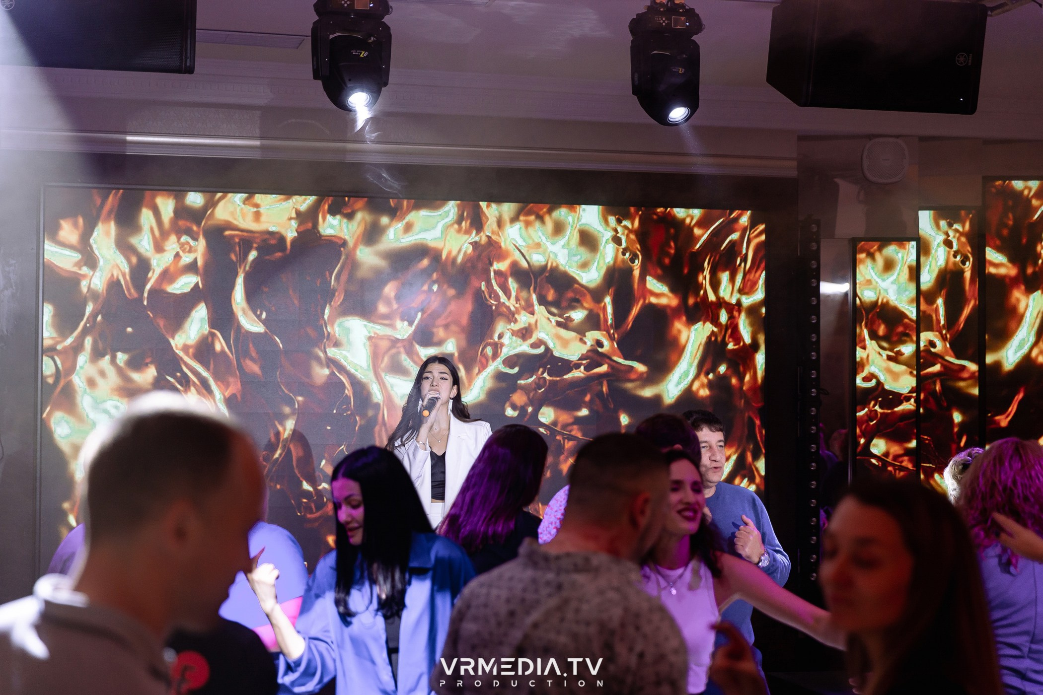 Выходные в ресторане «Лазурный берег»