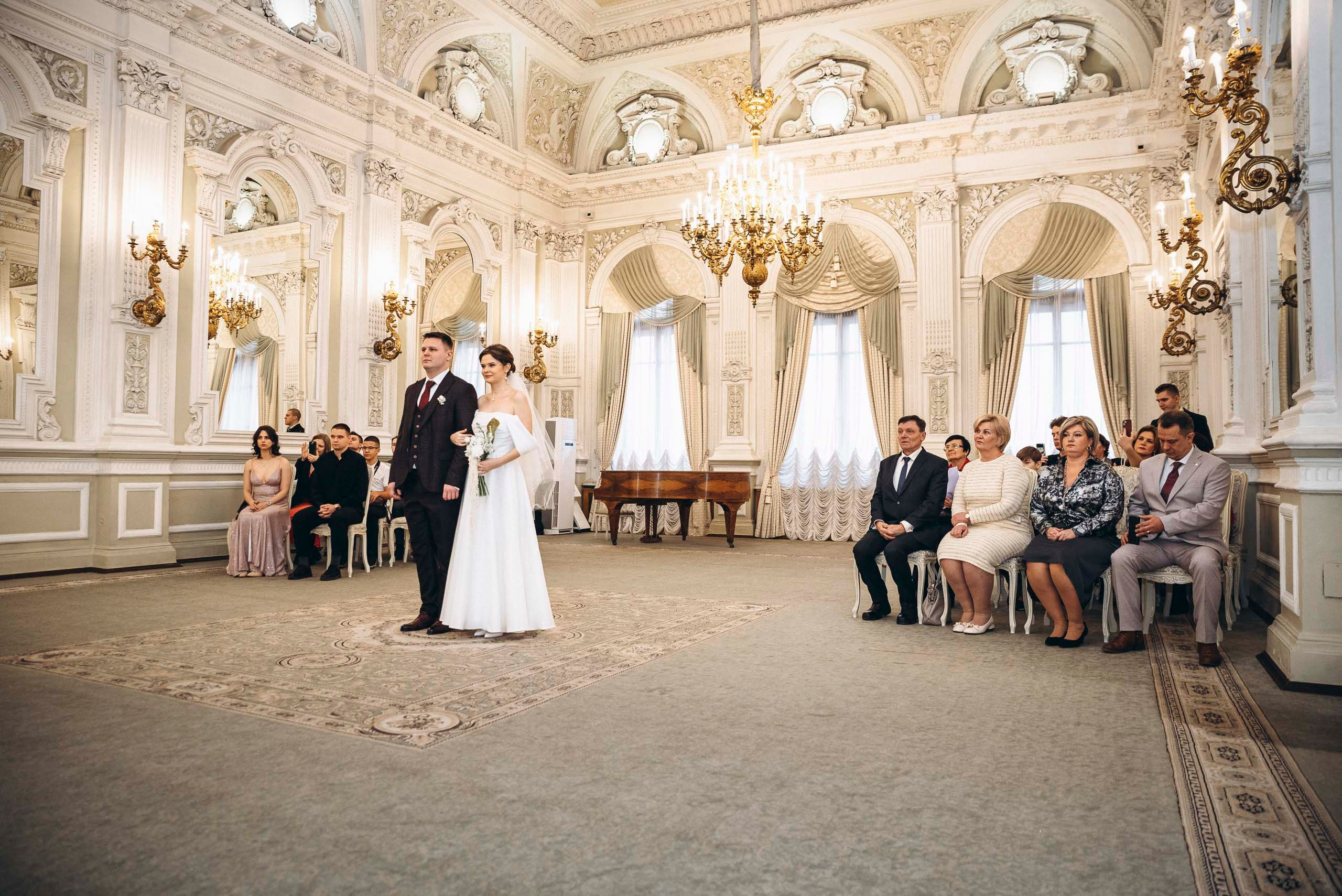 Свадебная серия фотографий в Санкт Петербурге Анастасии и Максима