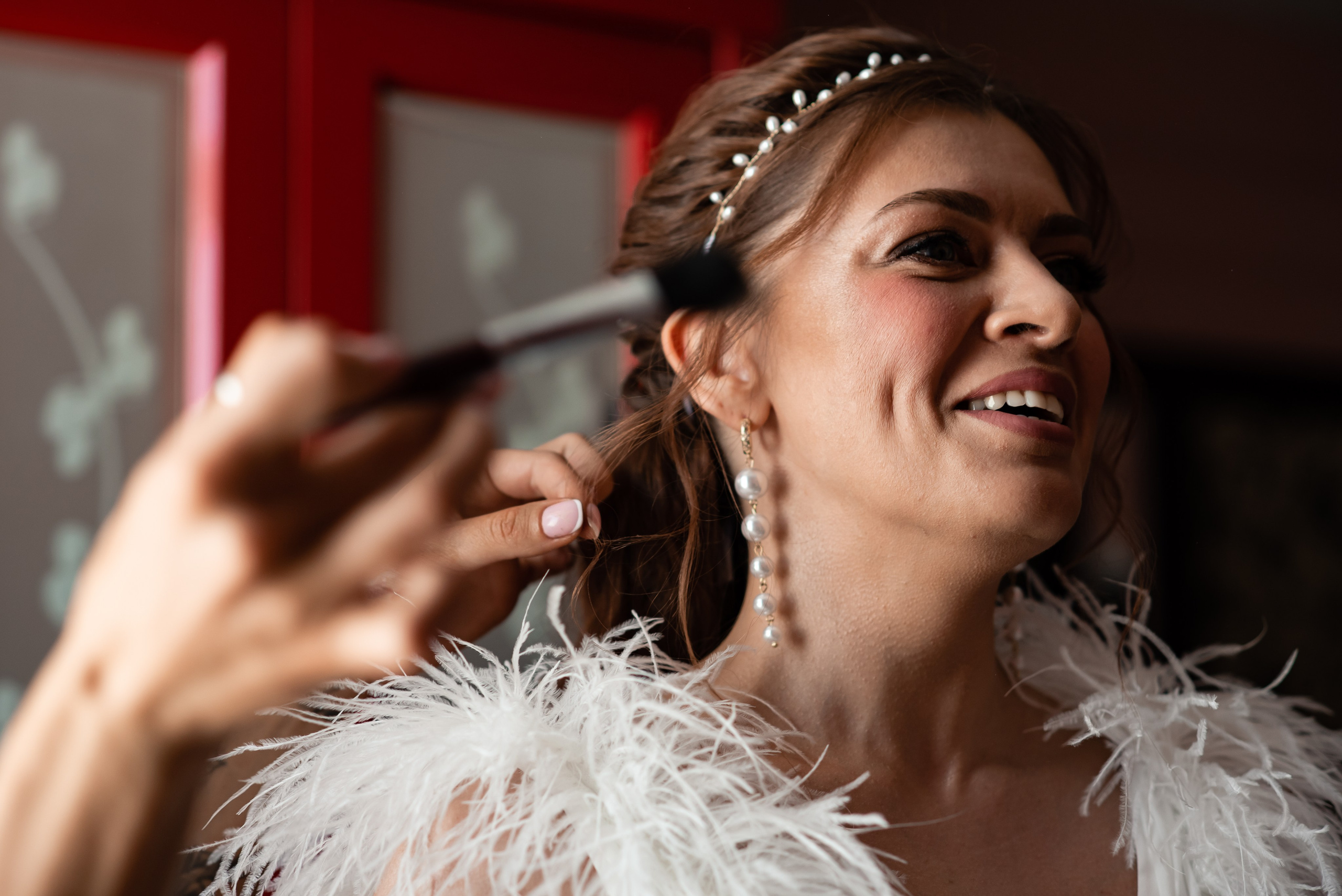 Свадебный день в Петербурге. Анастасия Петрович фотограф, фотокорреспондент в Москве и Санкт-Петербурге. Фотосъёмка репортажа, мероприятия, корпоративная съёмка, контент