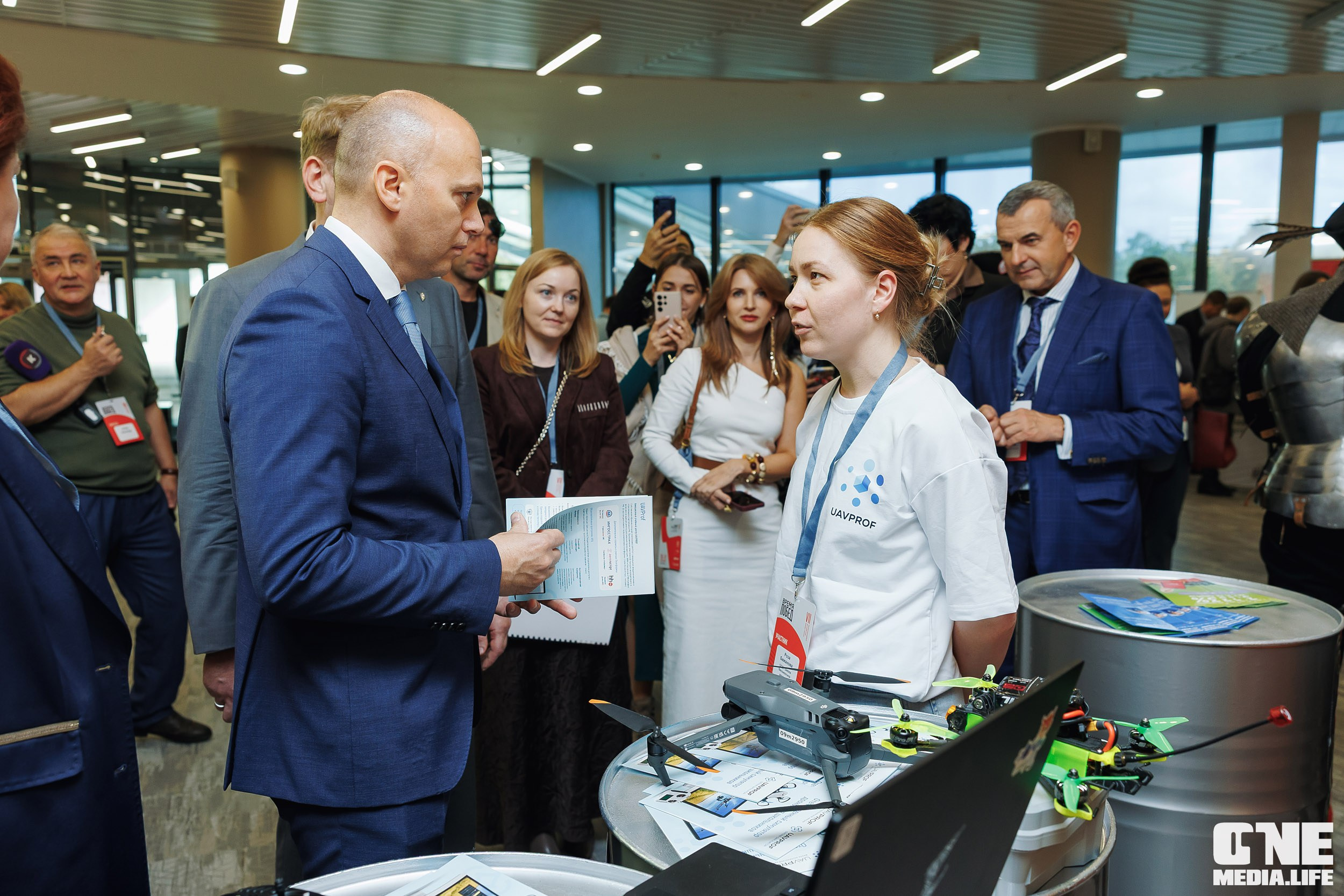 Фоторепортаж VII Международный форум «Вселенная бизнеса. Время Побед». One Media Life: фоторепортажи, фотоотчеты с мероприятий и заведений