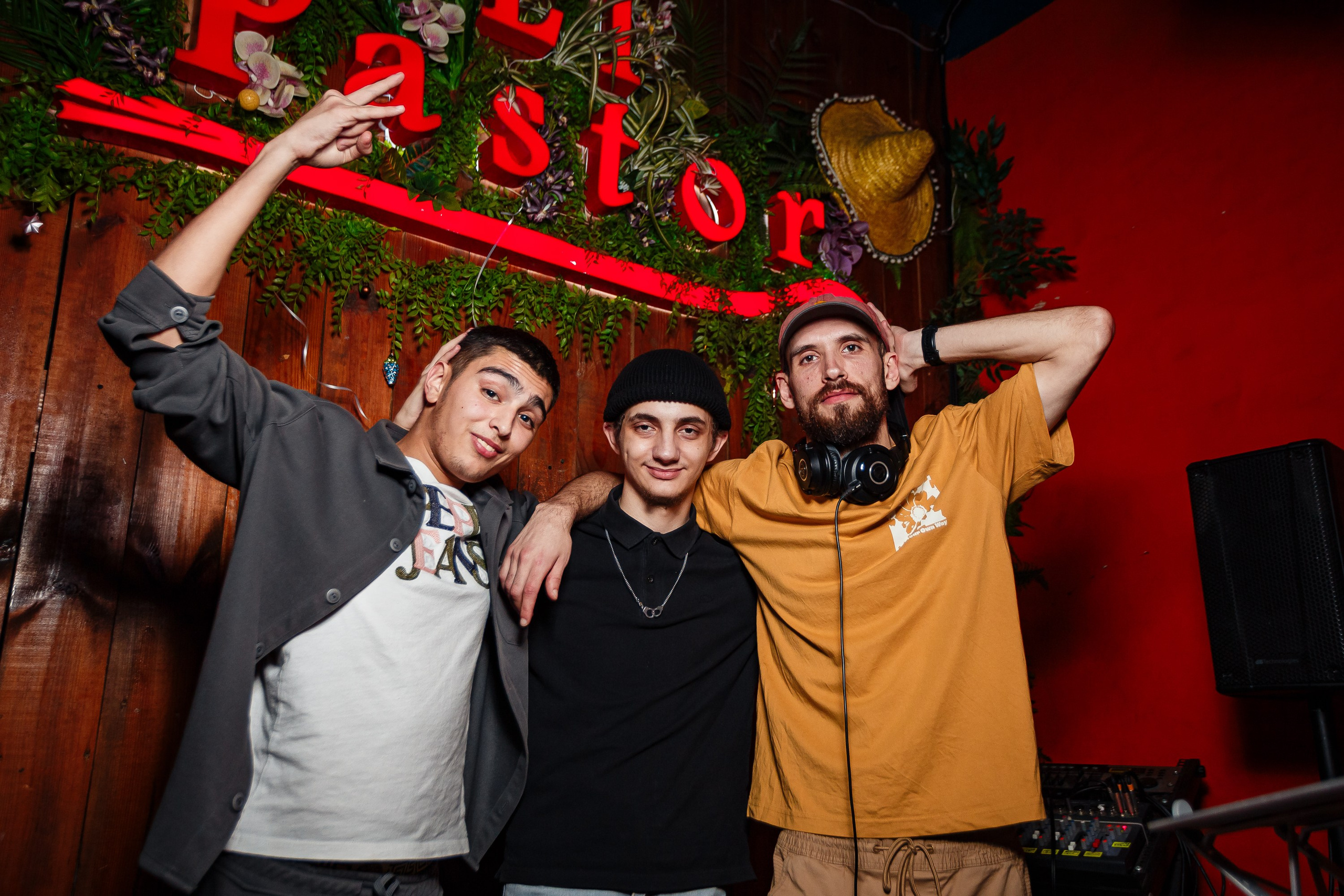 Последняя пятница_El Pastor_Симферополь_27.12.2024. Аминов Руслан | Фотограф