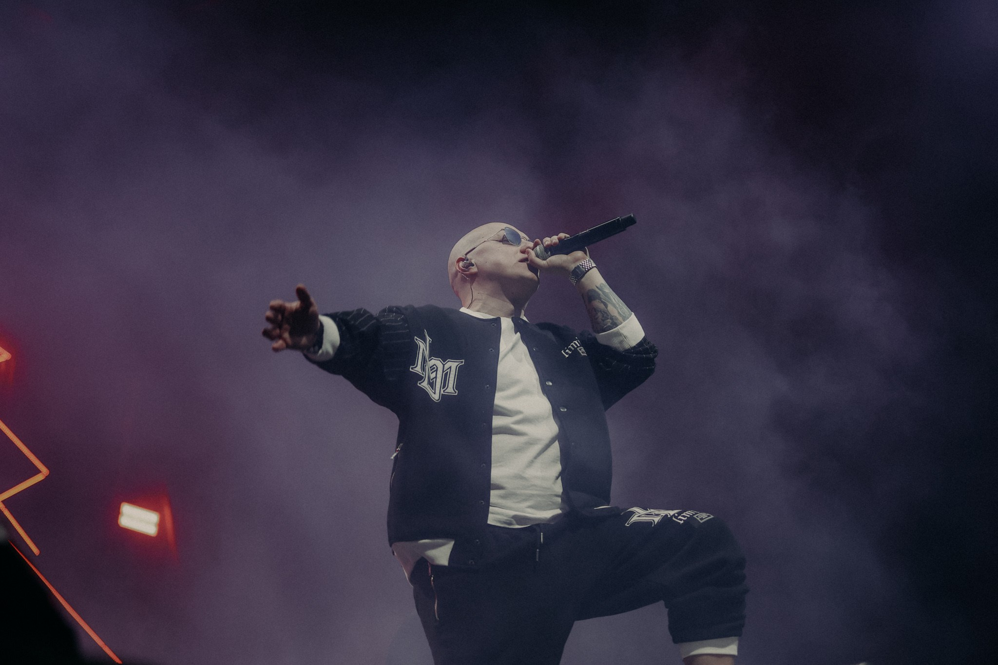 ANACONDAZ @MUSIC MEDIA DOM