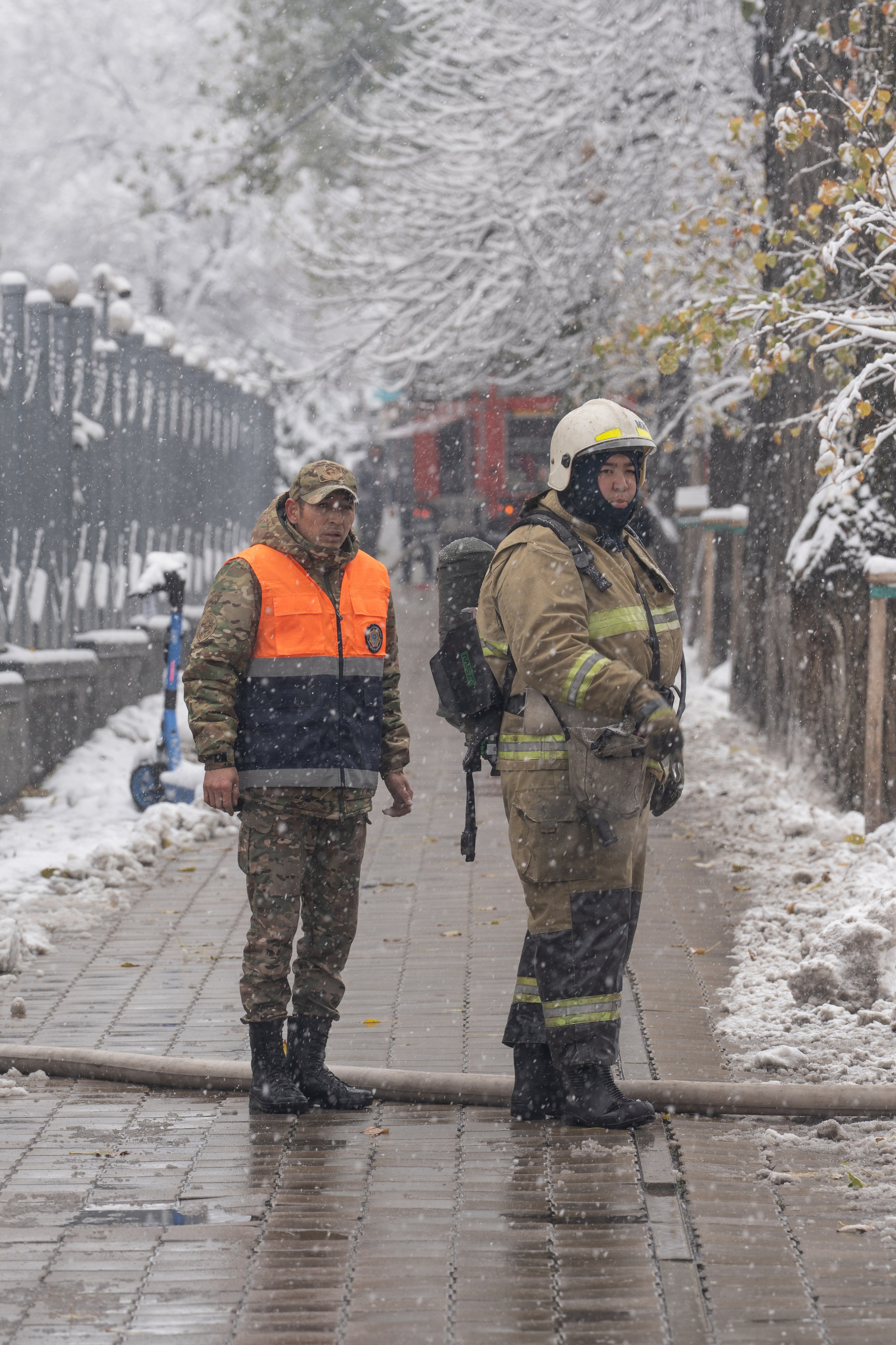 Тушение Пожара. Сайт Алматинского НЮ АРТ, будуар и фэшн фотографа Дениса Карпенко
