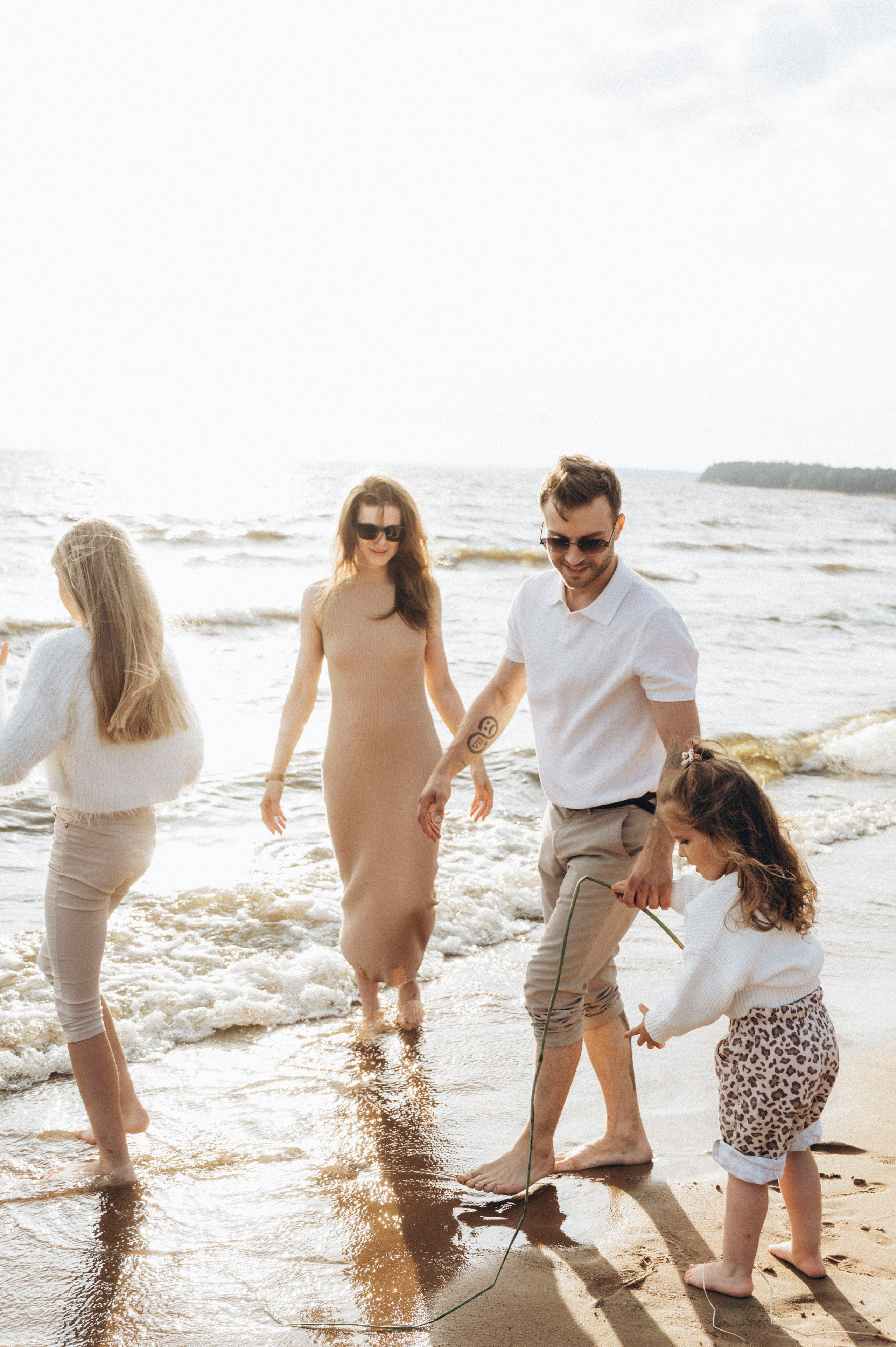Валерия. Профессиональный фотограф беременности в СПБ. Стильные фотосессии беременности в стиле минимализм и классическая фотография