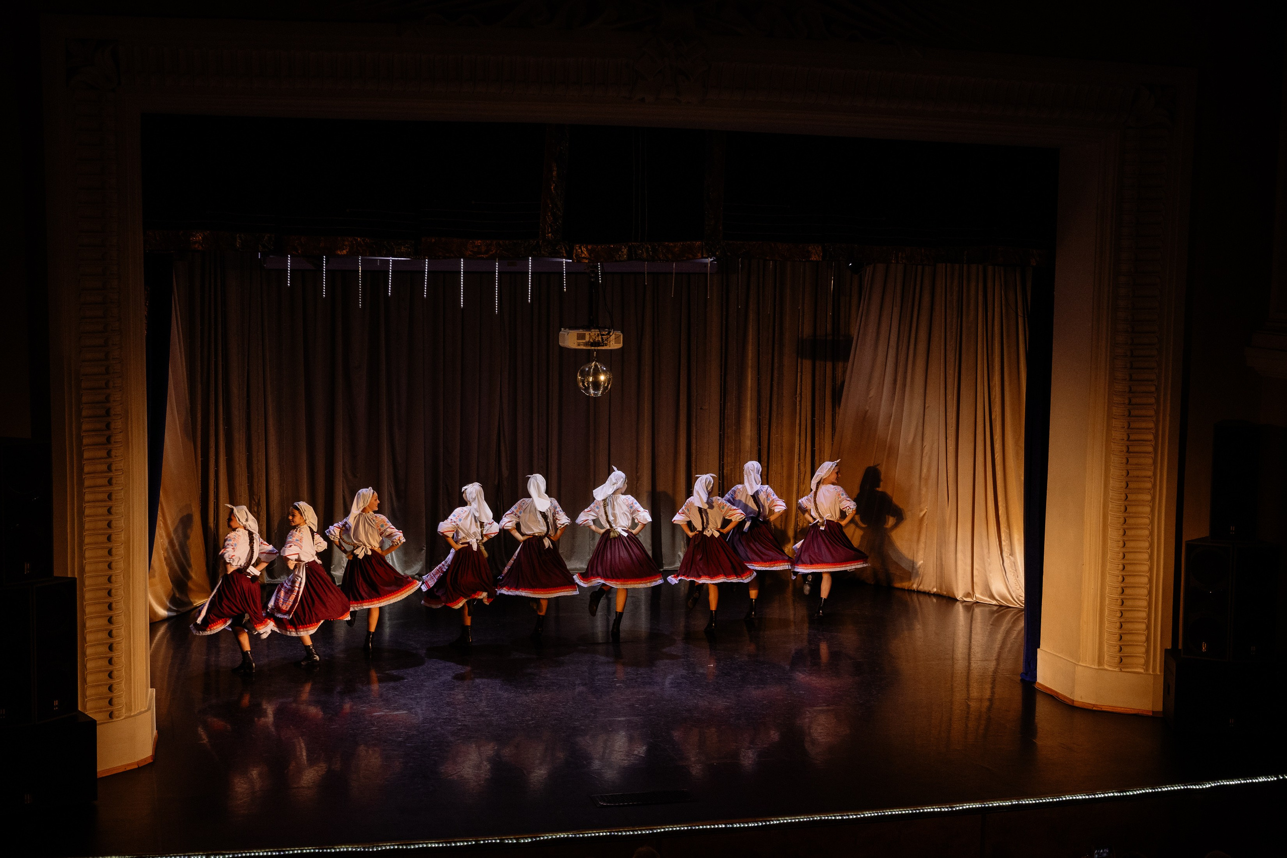 Сибирские узоры ДК Ефремова. Фотограф Юлия Мальцева