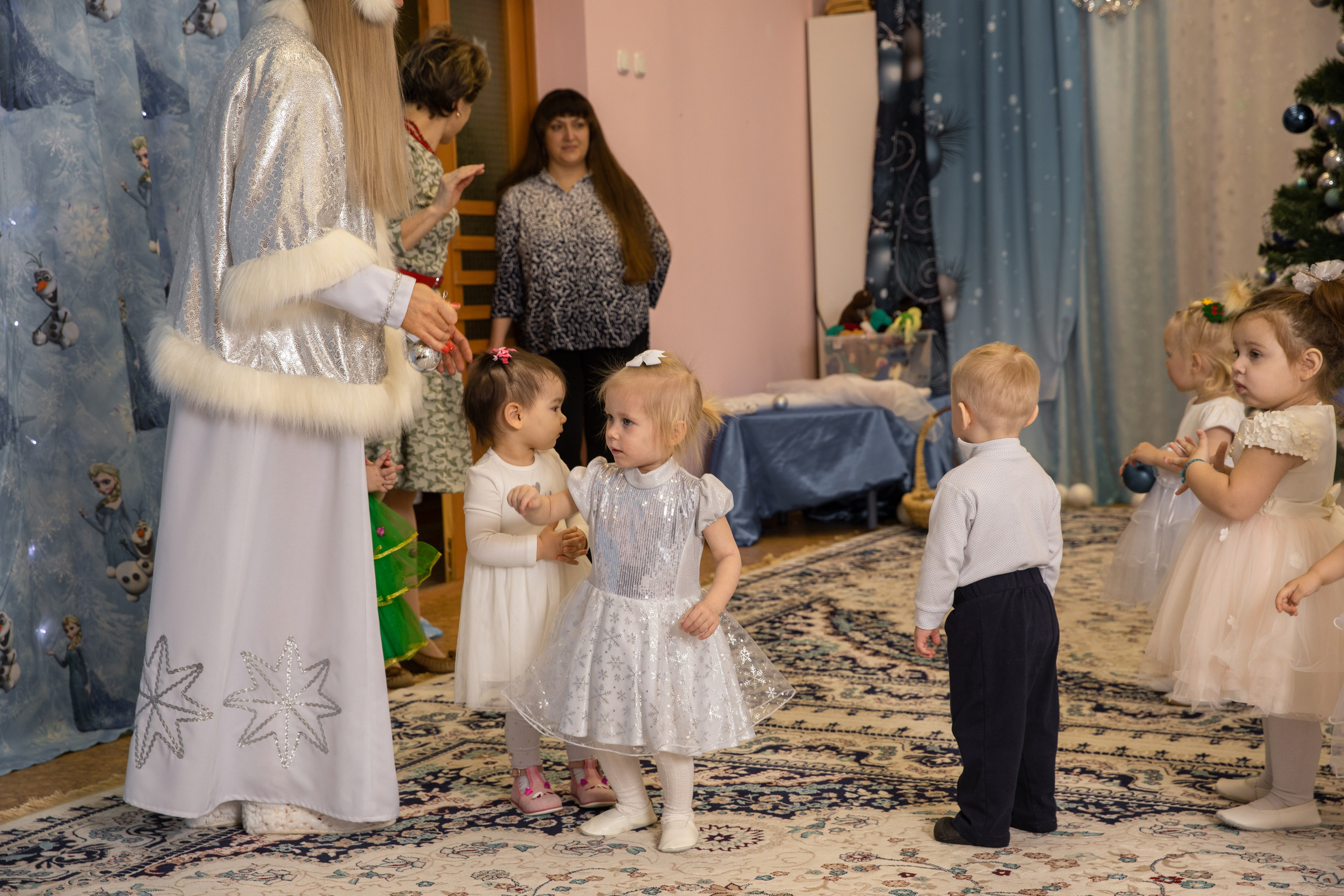 Новогодний утренник Успех. Фотограф в Железнодорожном и Балашихе