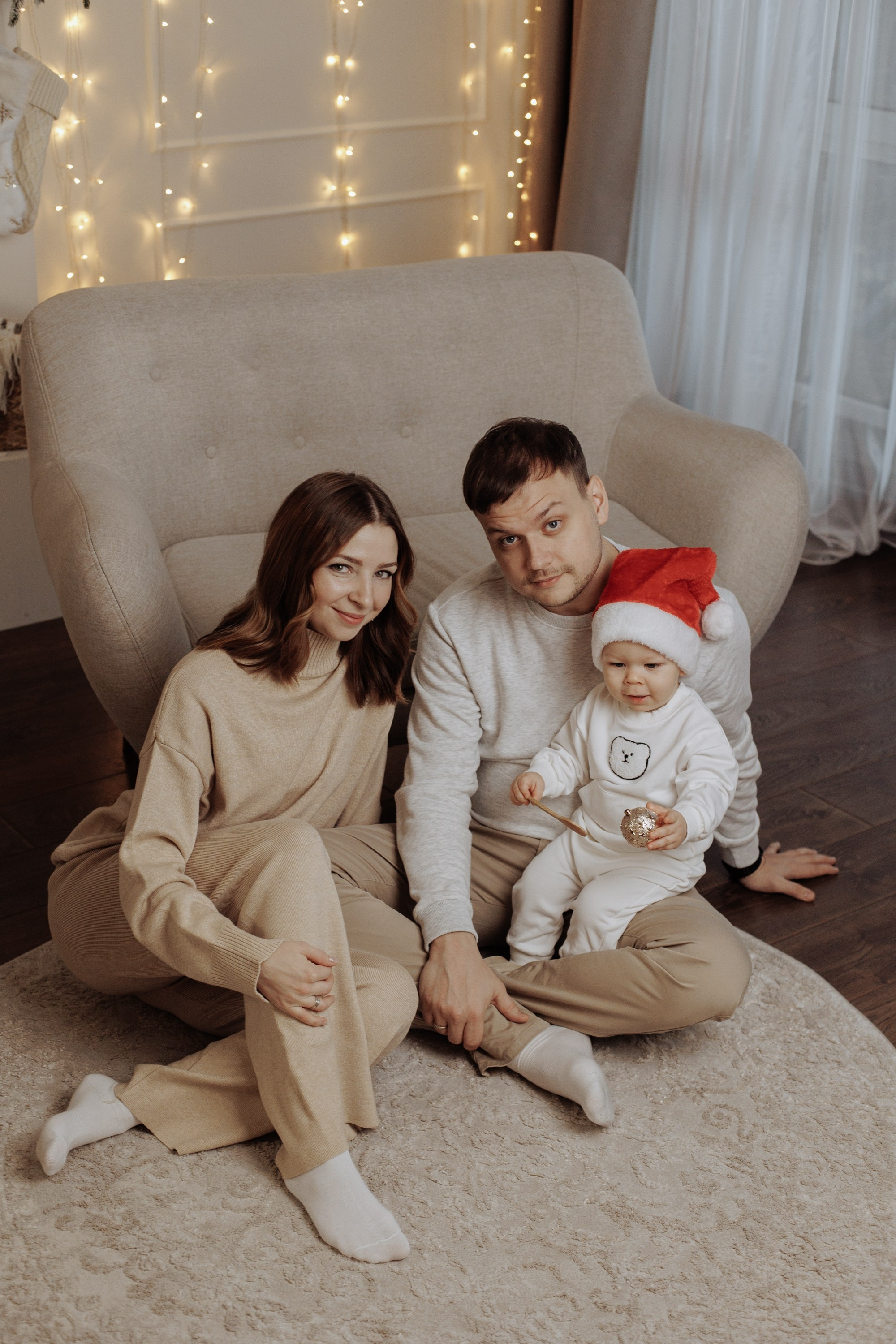 Семейная фотосессия «студия». Свадебный фотограф