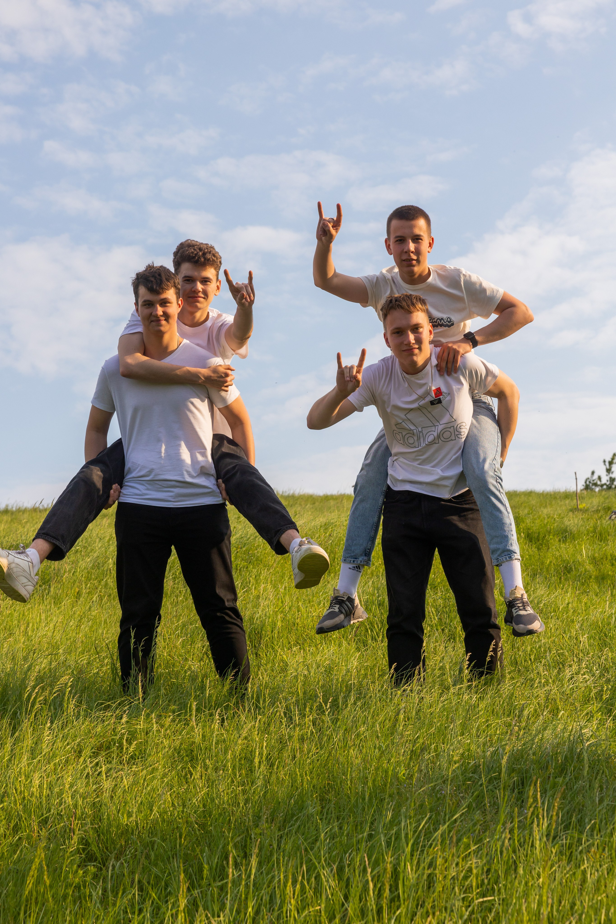 ФОТОГАЛЕРЕЯ. Фотограф Петров Александр Свадьбы, Съемка в студии, Выпускные альбомы г. Балашов