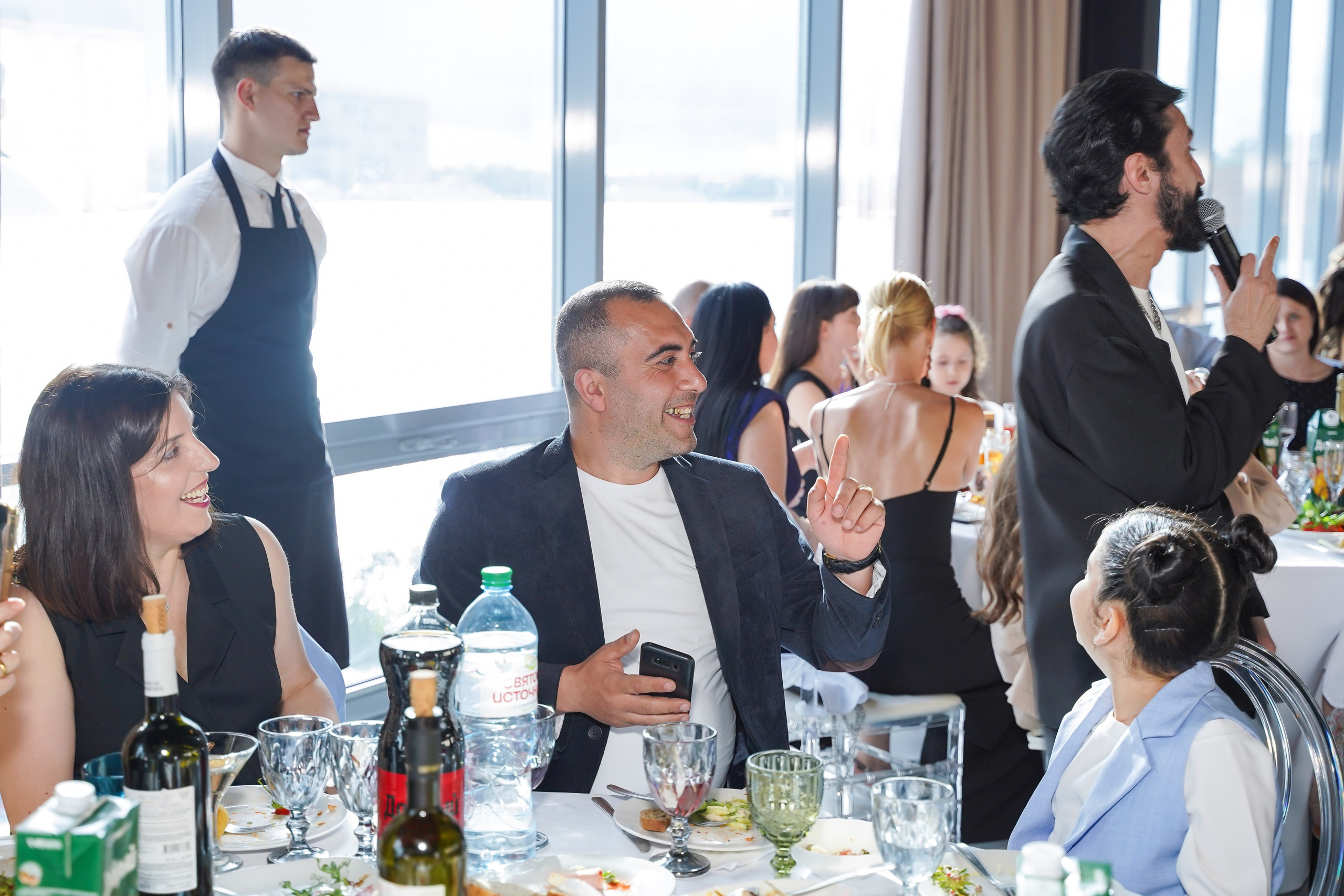 Выпускные. Репортажный фотограф и видеограф в Санкт-Петербурге