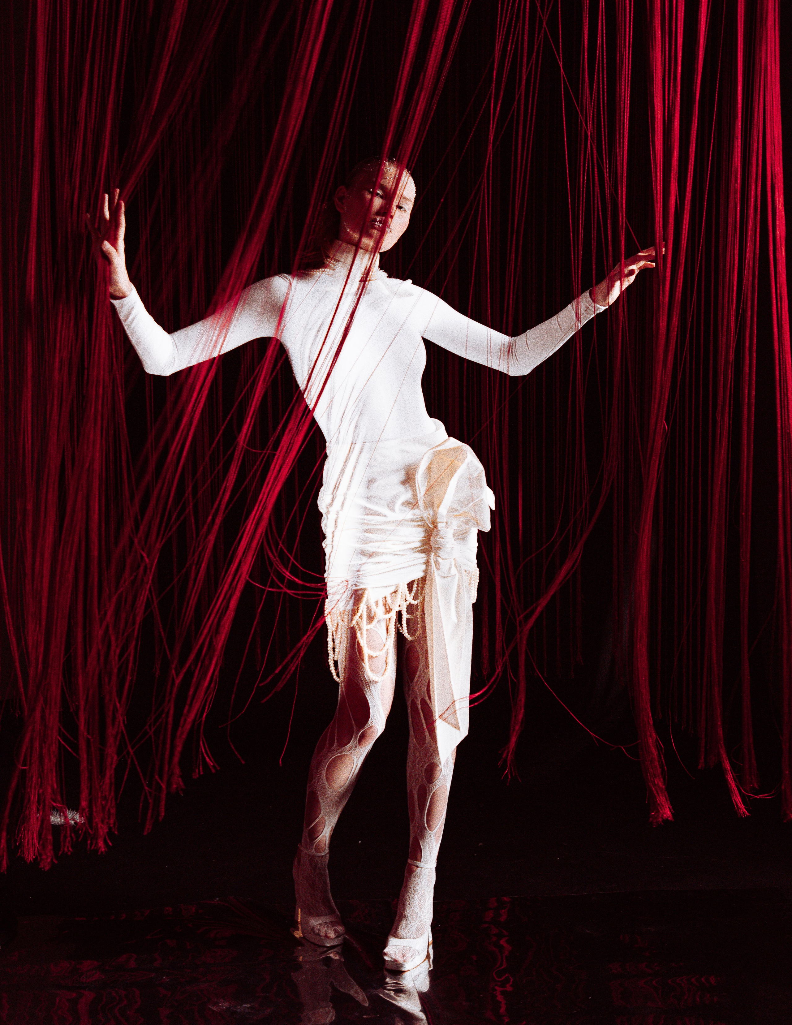 Красная линия | The Red Line. Портретный и репортажный фотограф в Астане Роман Григоров