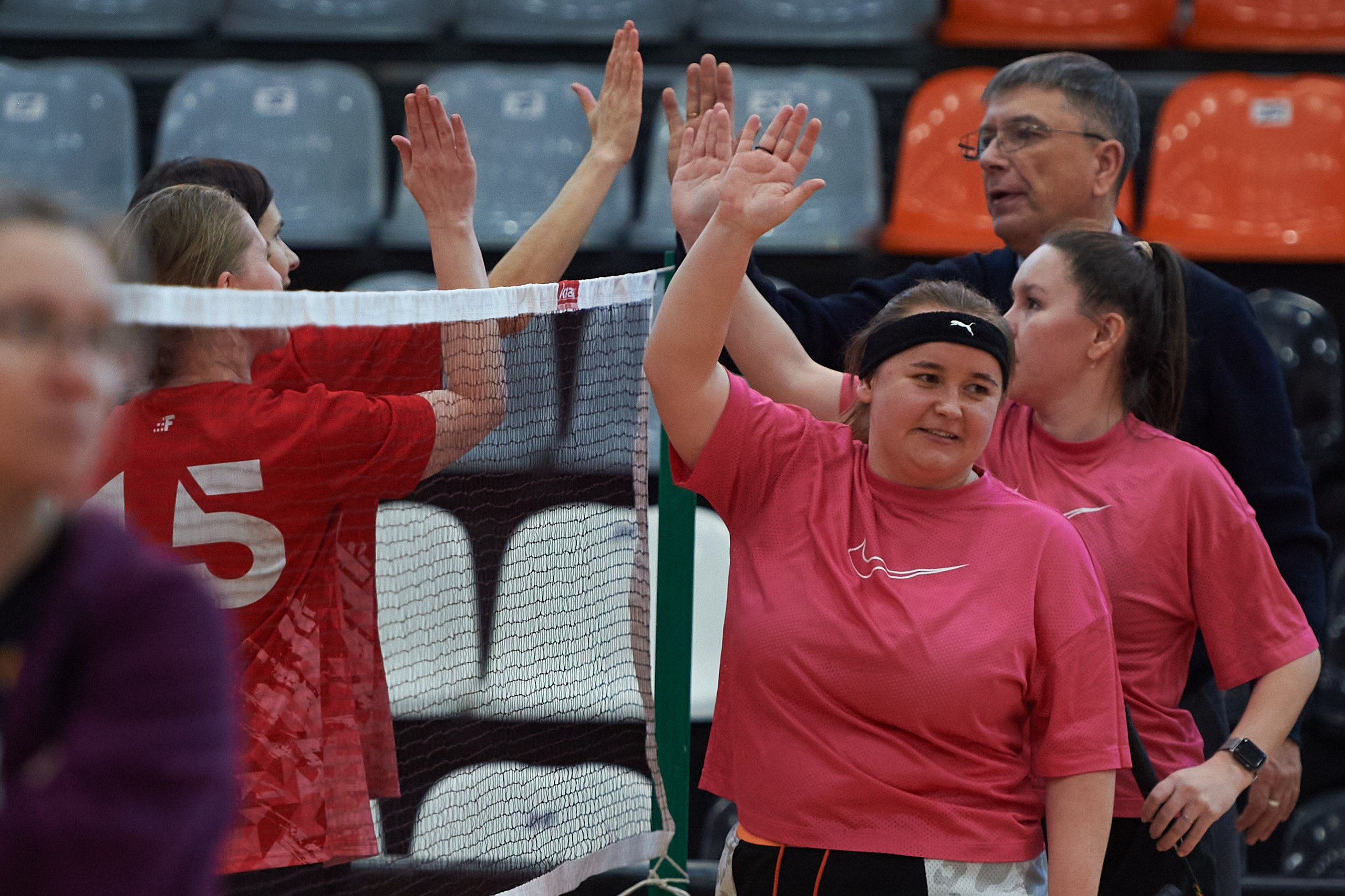 Спорт фотография бадминтон корпоративный кубок. Спортивный репортажный фотограф в Ижевске Сергей Мерзляков