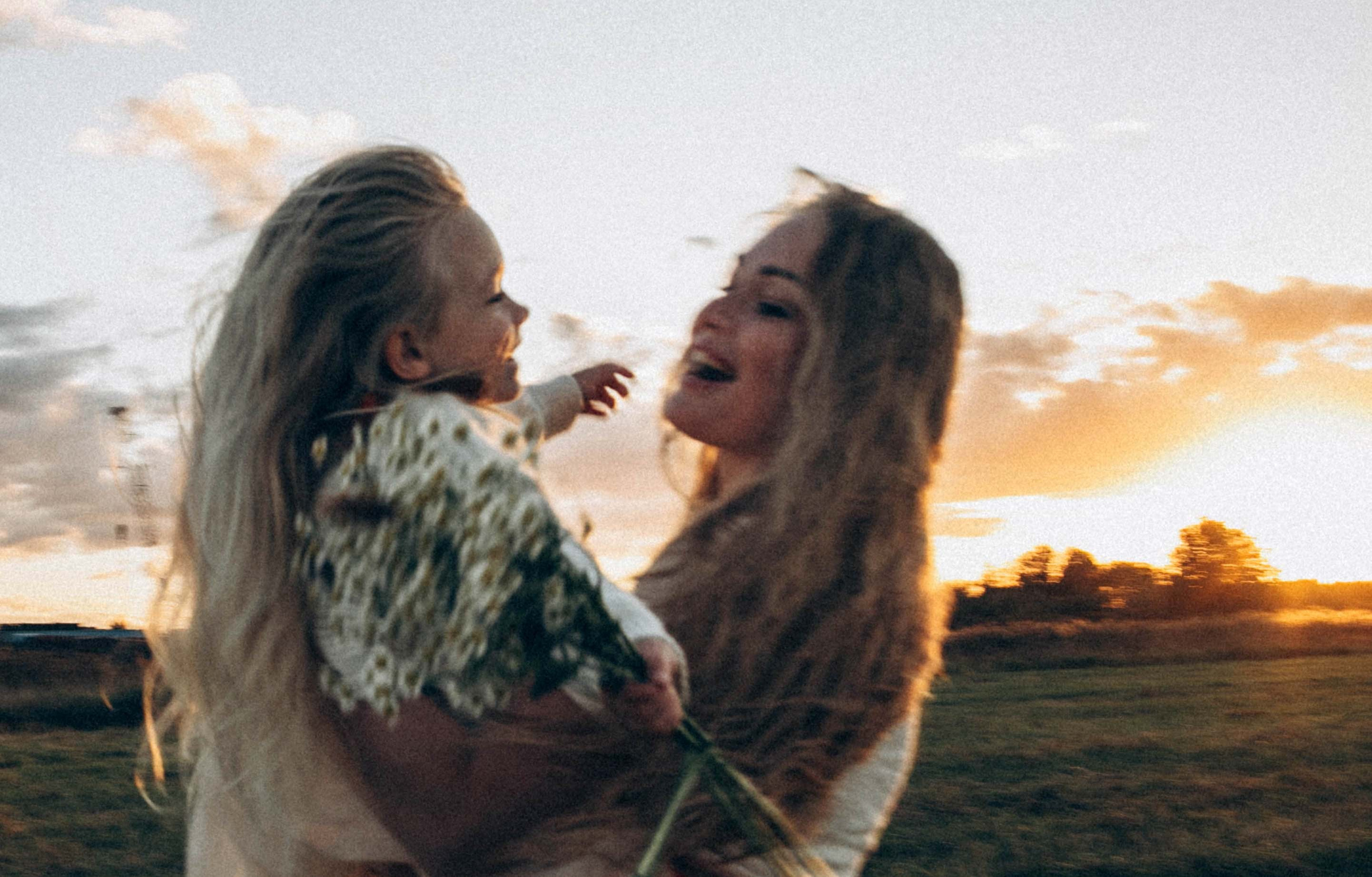 Юля с Лизой. Семейный и детский фотограф в Санкт-Петербург. Natalia Fadel