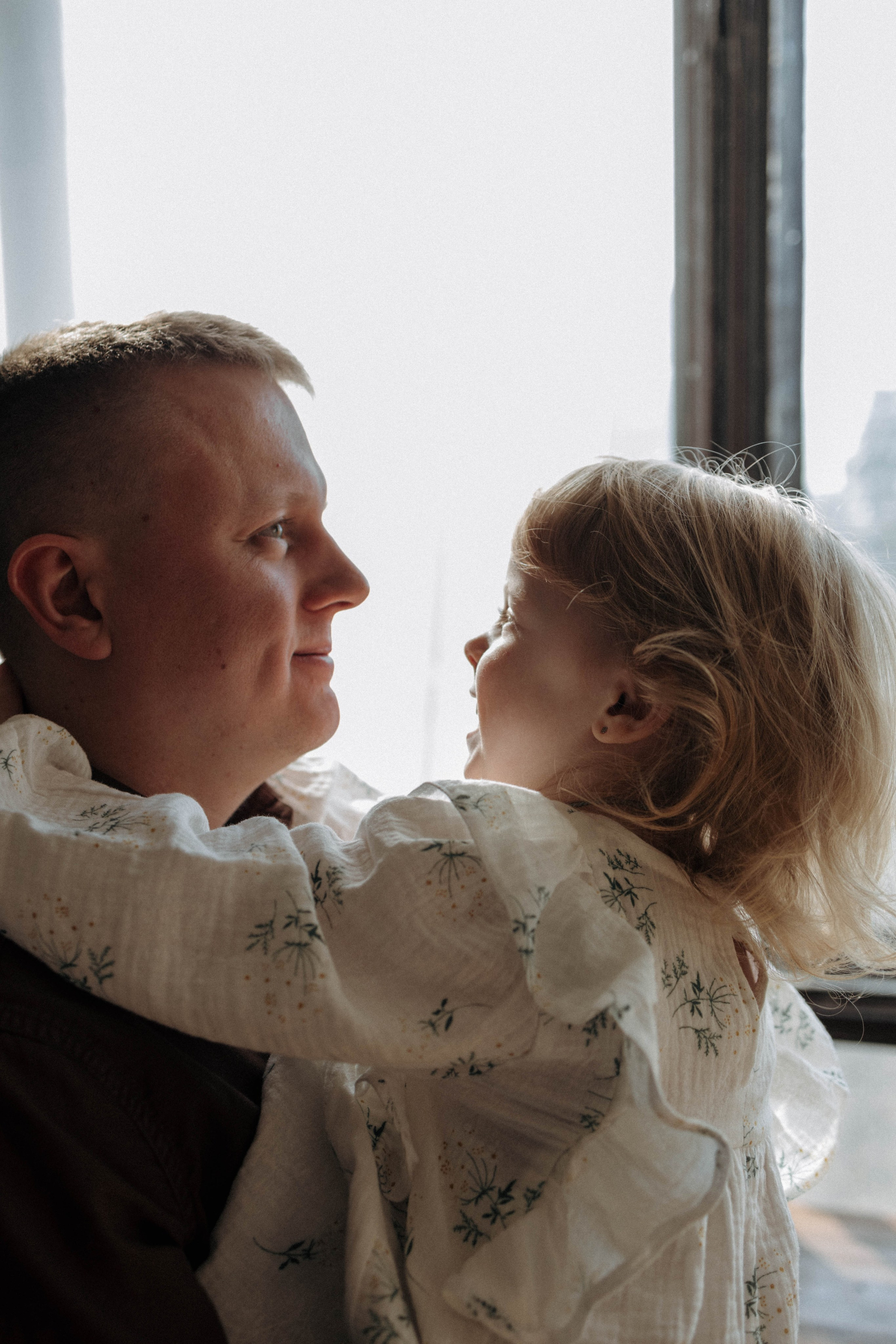 Студийная съемка большой семьи. Семейный и детский фотограф в Москве Маргарита Сереброва