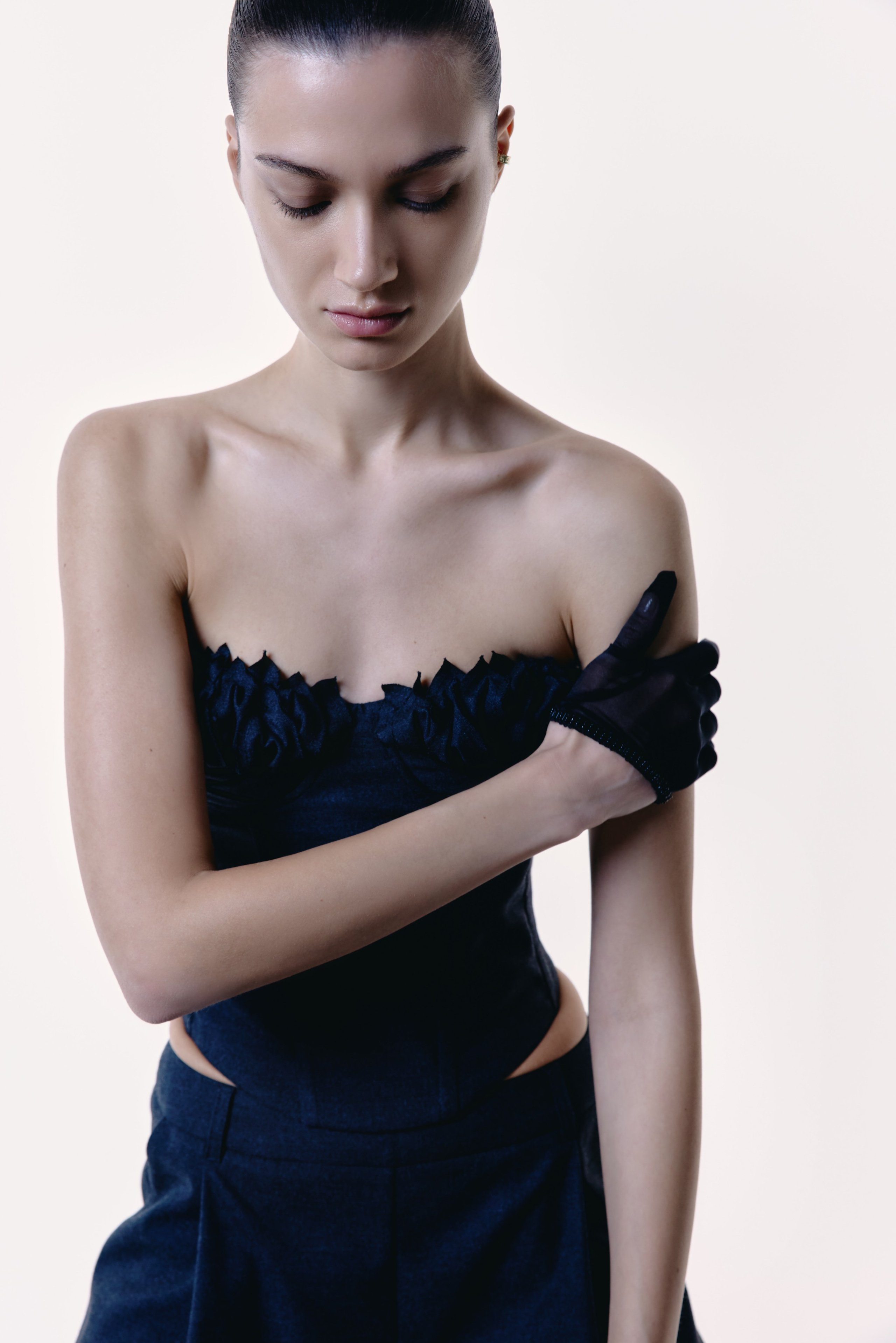 THE ROAD | VELNOIR. Главная