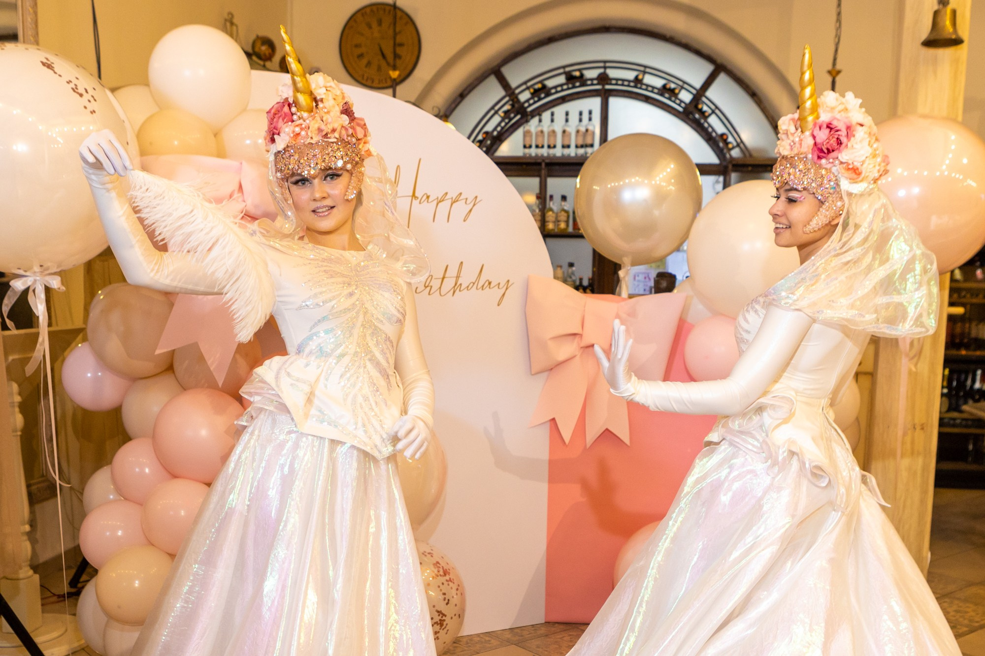 День Рождения Софьи и Лизы в ресторане «Ностальгия». Фотограф в Оренбурге. Профессиональный фотограф