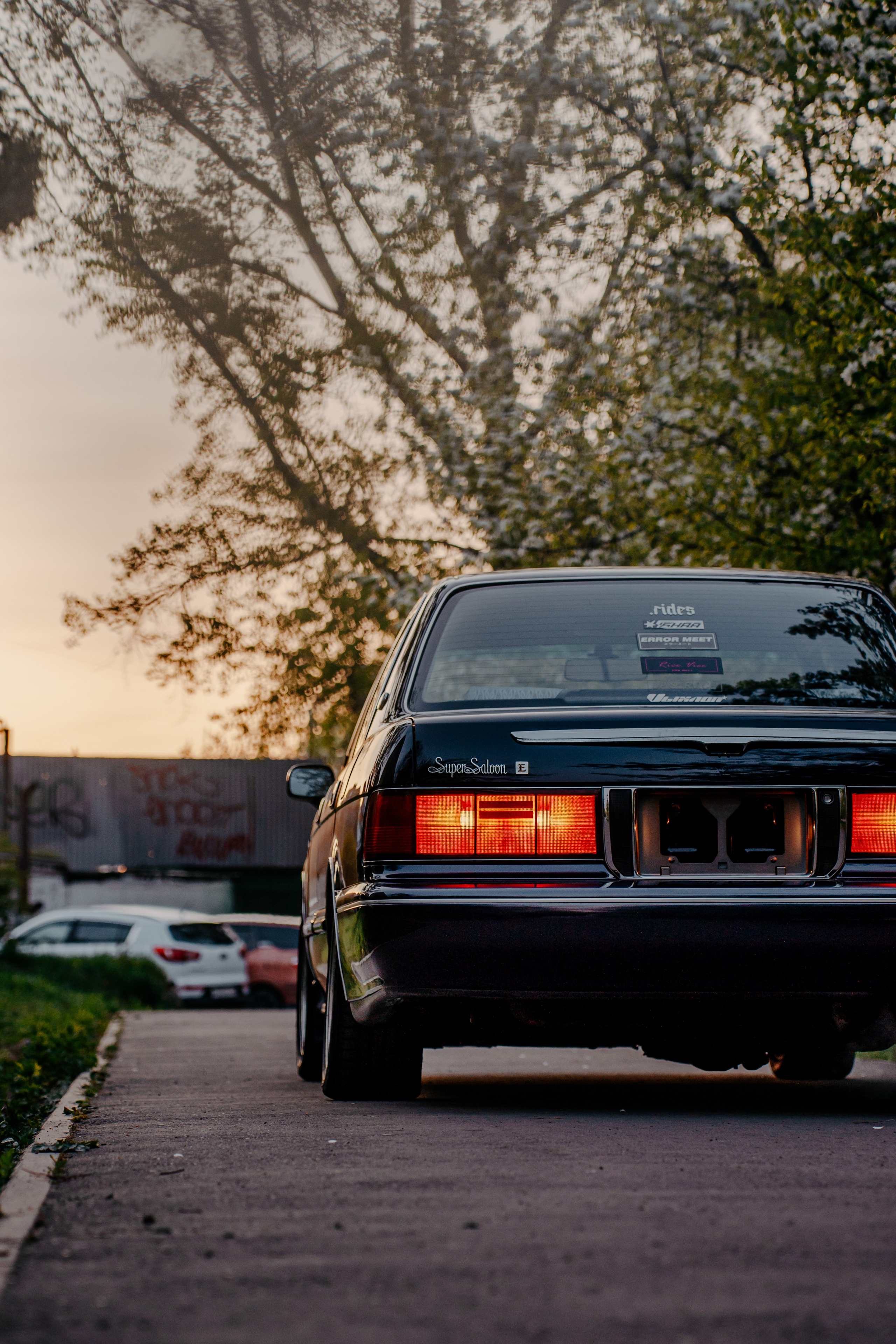 Toyota Crown 25'. Фотограф, видеограф и пилот дрона на Байкале
