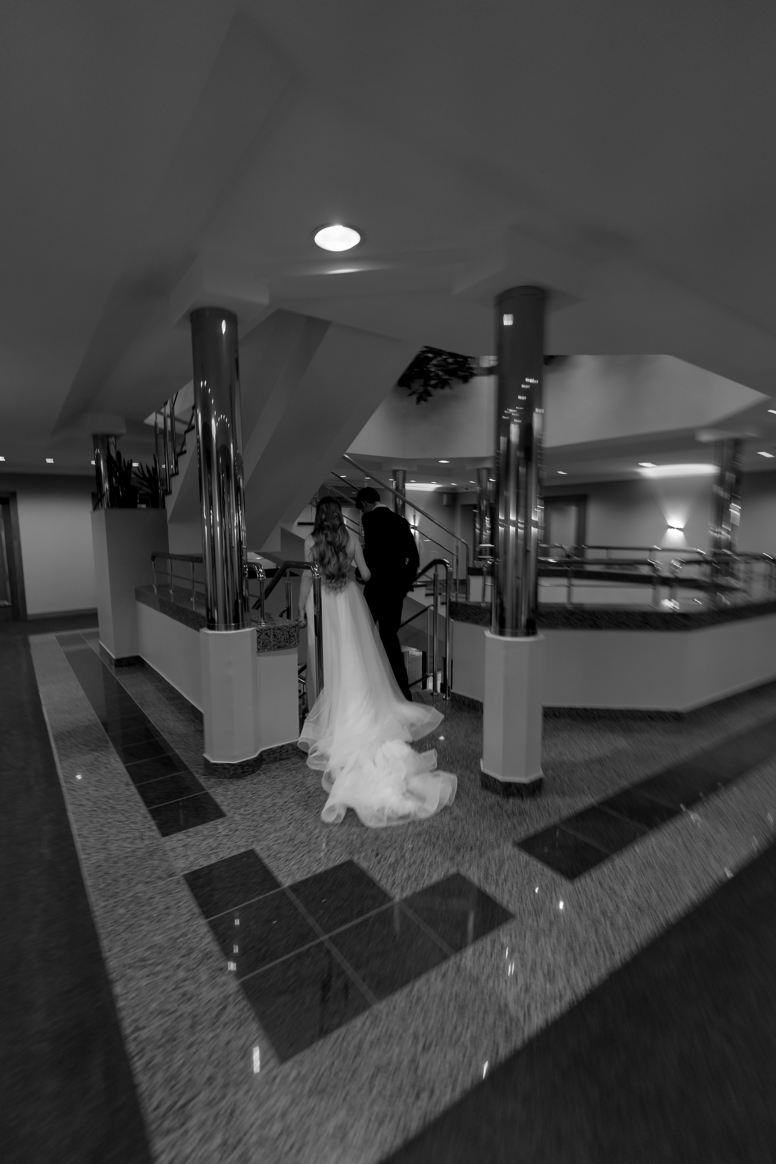 СВАДЕБНАЯ СЬЕМКА СБОРОВ В ОТЕЛЕ И ВЫЕЗД НА ЦЕРЕМОНИЮ (СНЯТО В СИБИРЕ В НИЖНЕВАРТОВСКЕ). Профессиональный фотограф, Санкт-Петербург — Виктория Богомолова