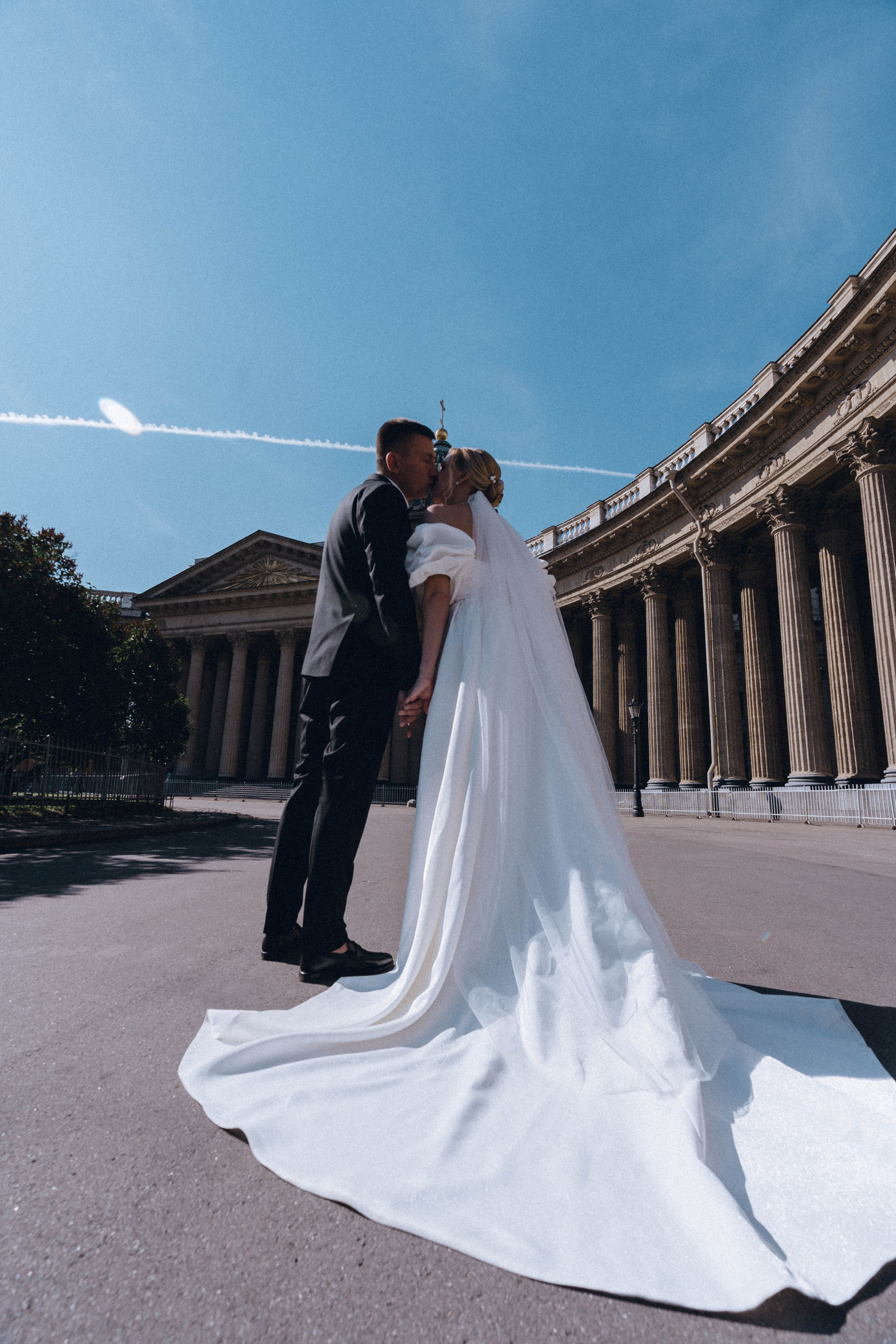 СВАДЕНБНАЯ СЬЕМКА НА КАТЕРЕ ПО КАНАЛАМ САНКТ-ПЕТЕРБУРГА И В АКВАТОРИИ НЕВЫ. Профессиональный фотограф, Санкт-Петербург — Виктория Богомолова