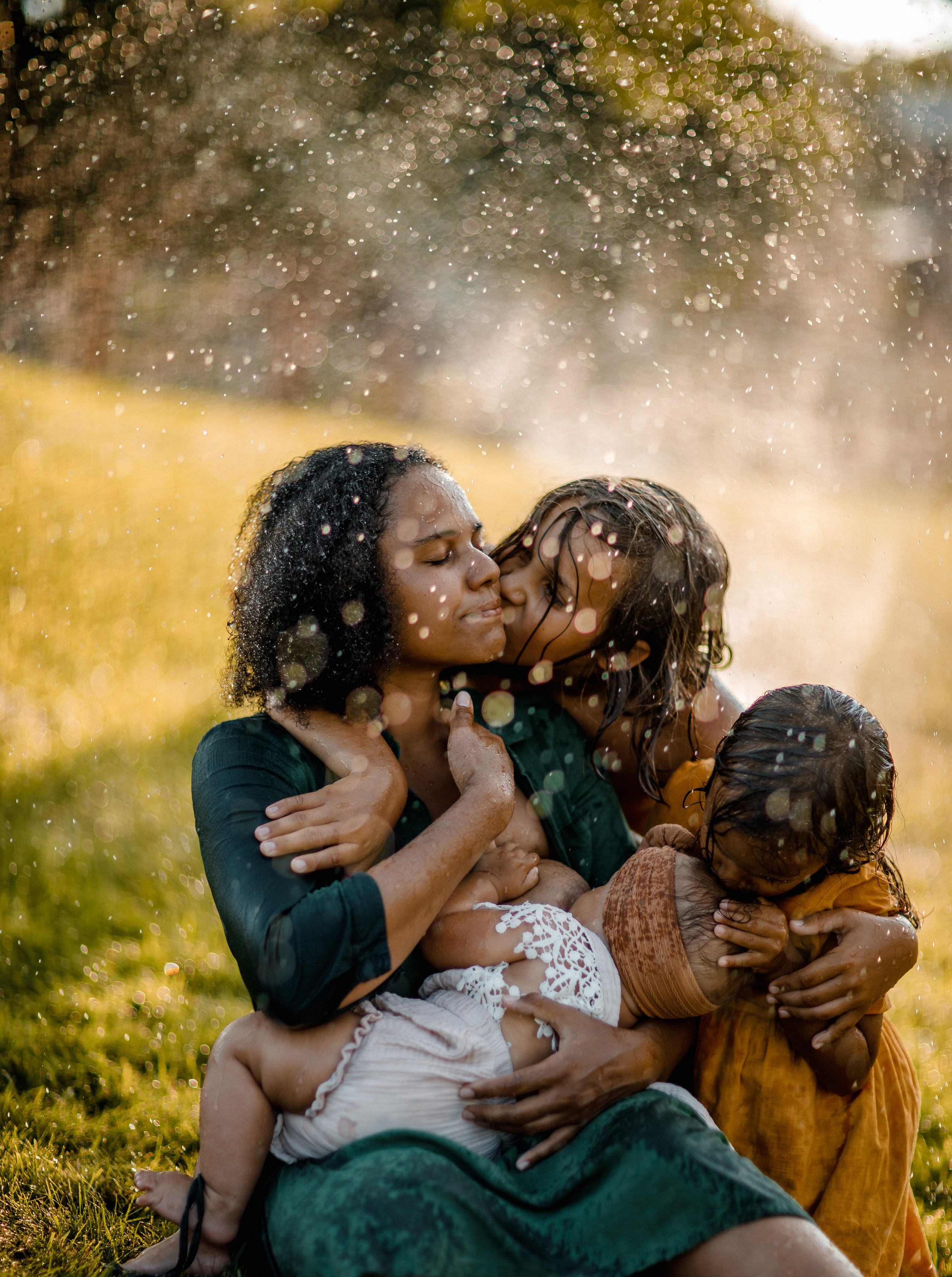 Грудное кормление. Фотограф материнства и таинства кормления Екатерина Кузьмин