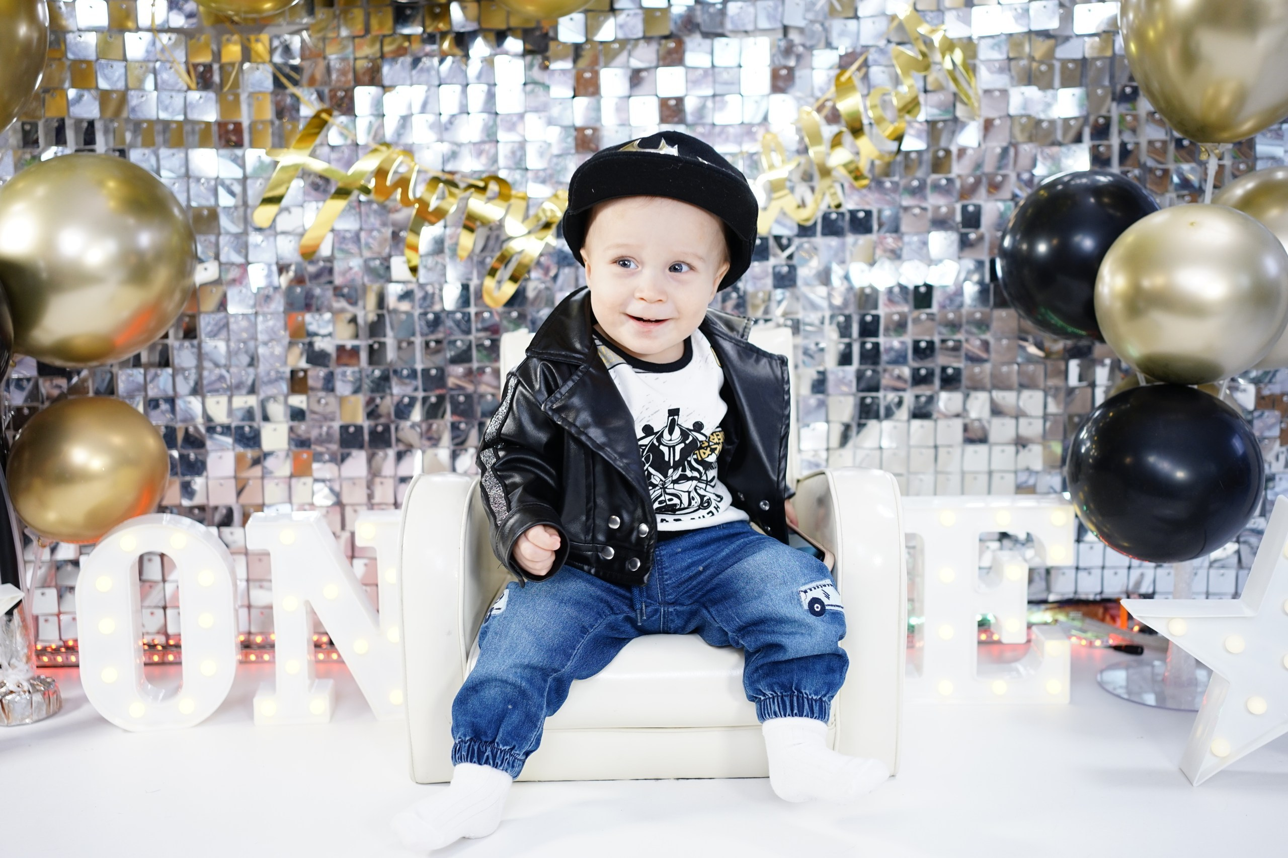 Фотосессия на Годик для Мальчиков. Детская Фотостудия ГОДОВАСИКИ в Санкт-Петербурге фотосесия на годик