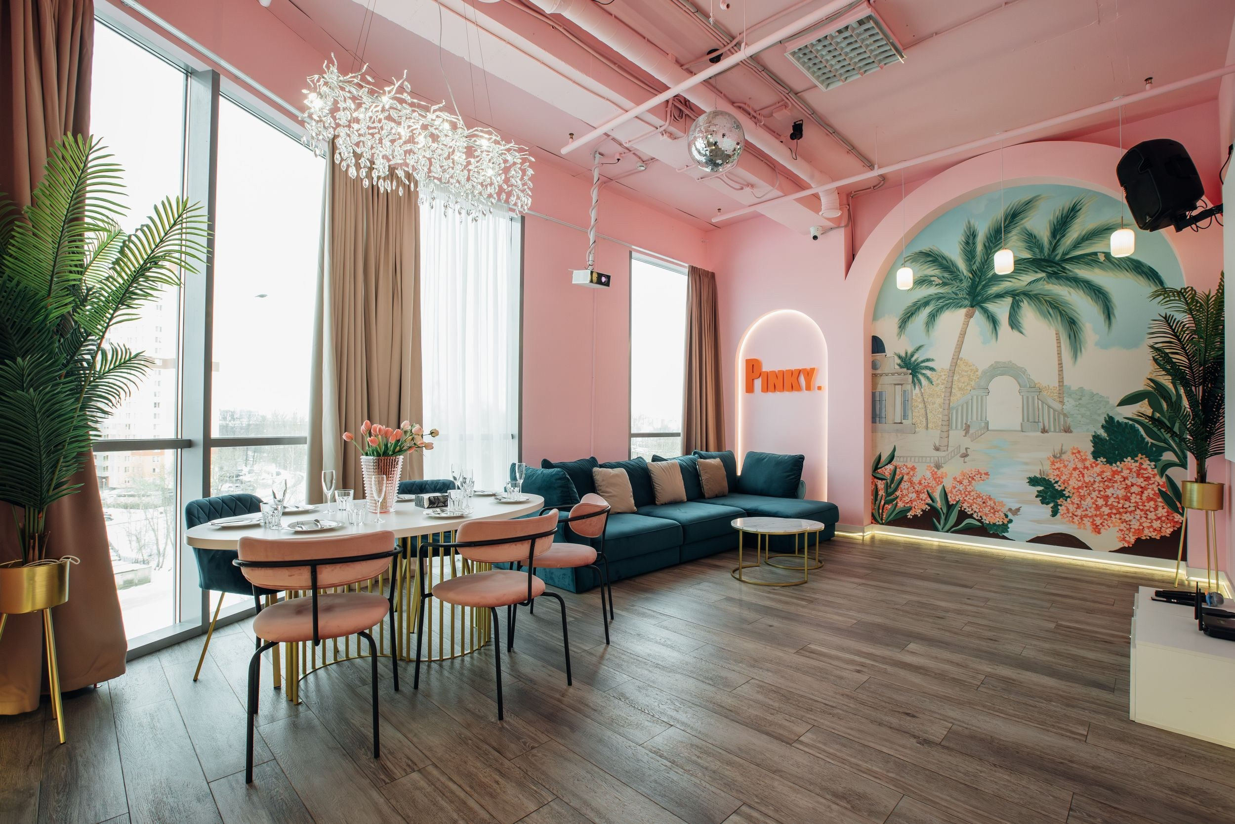 Площадь Карла Фаберже 8Е. Аренда лофта в СПб для мероприятий