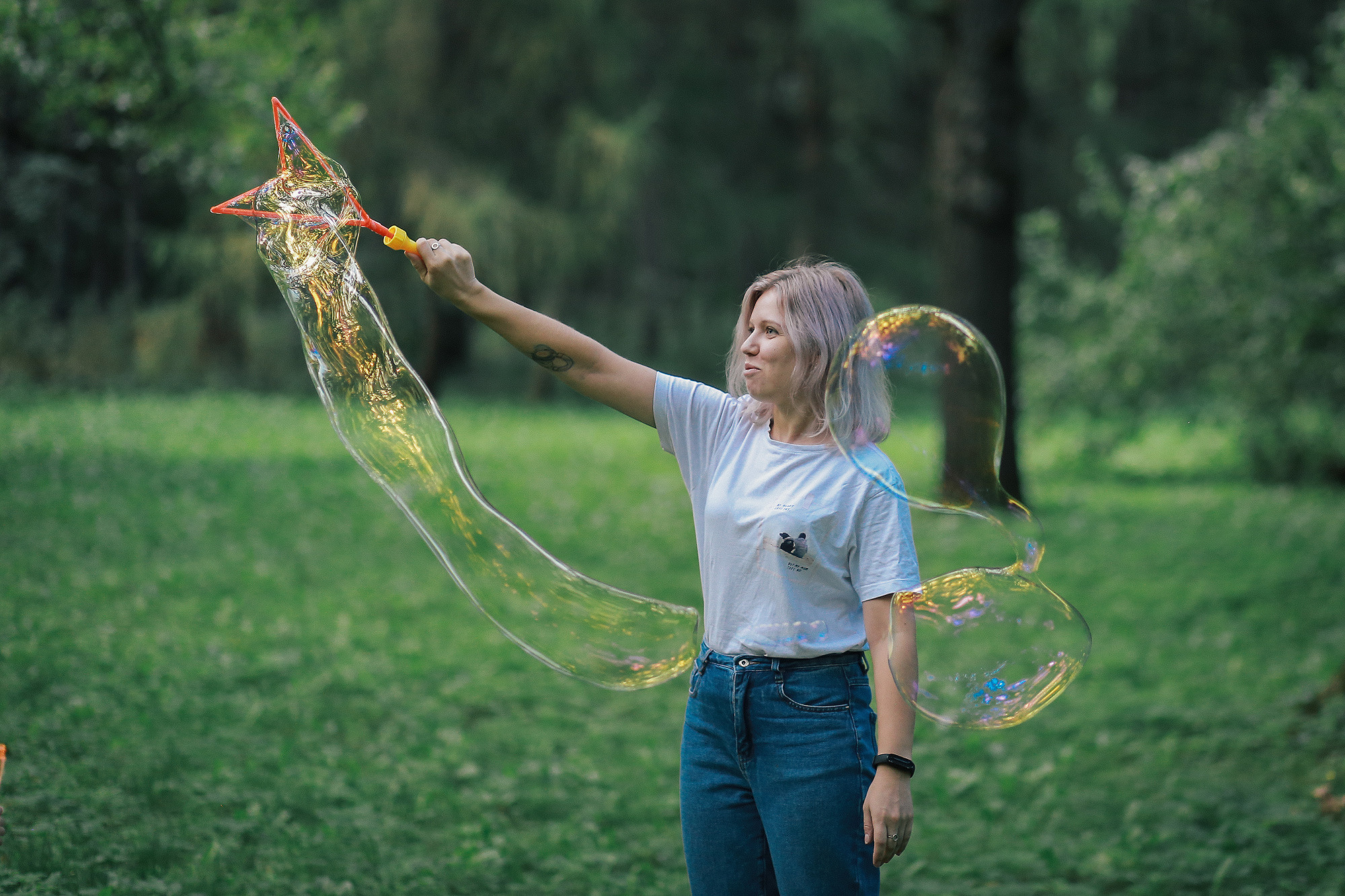 Женя и Костя в Ботаническом саду. Антонина Морозова, профессиональный семейный фотограф видеограф