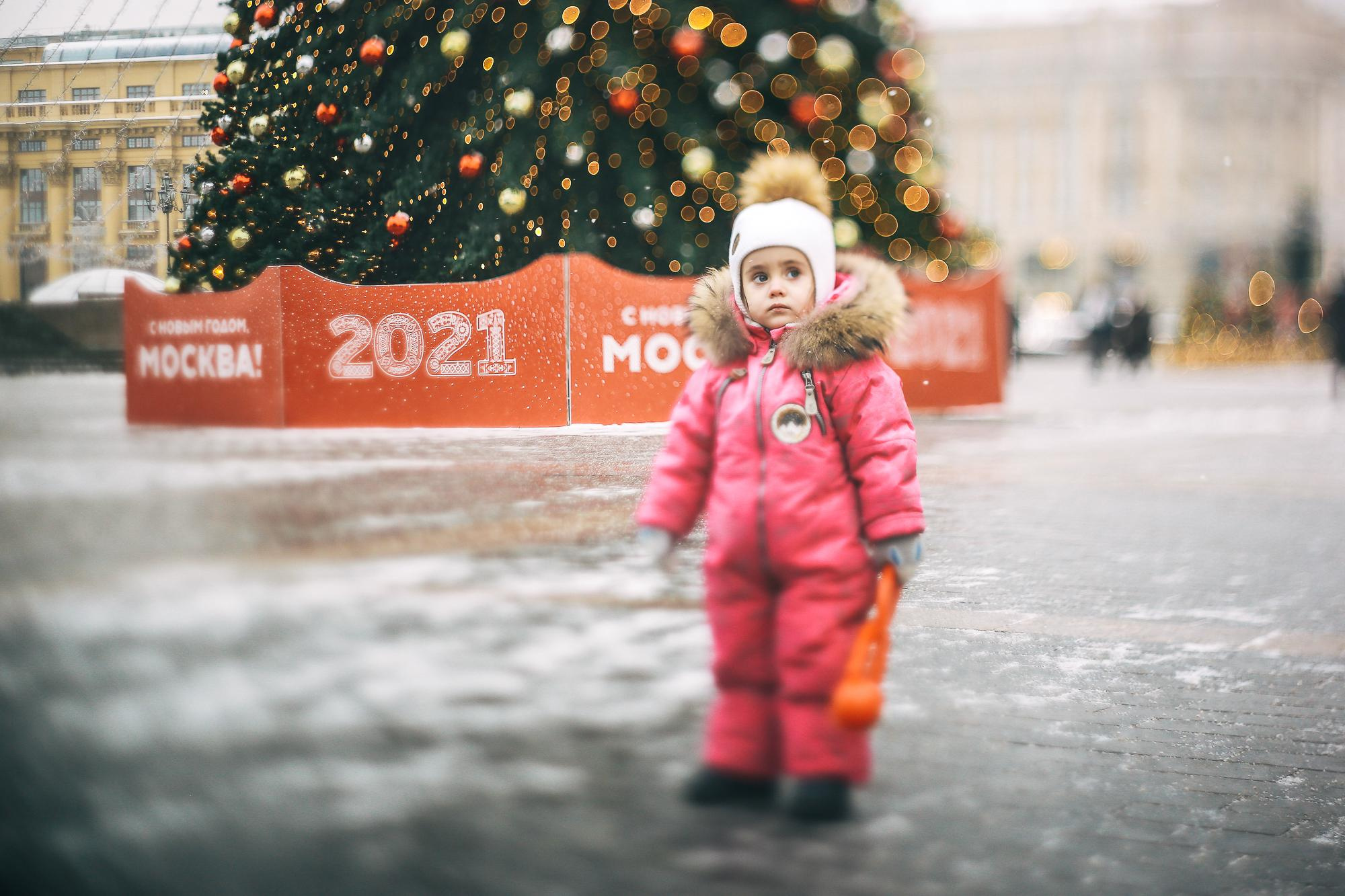 Марфа и Маруся на Красной площади. Антонина Морозова, профессиональный семейный фотограф видеограф